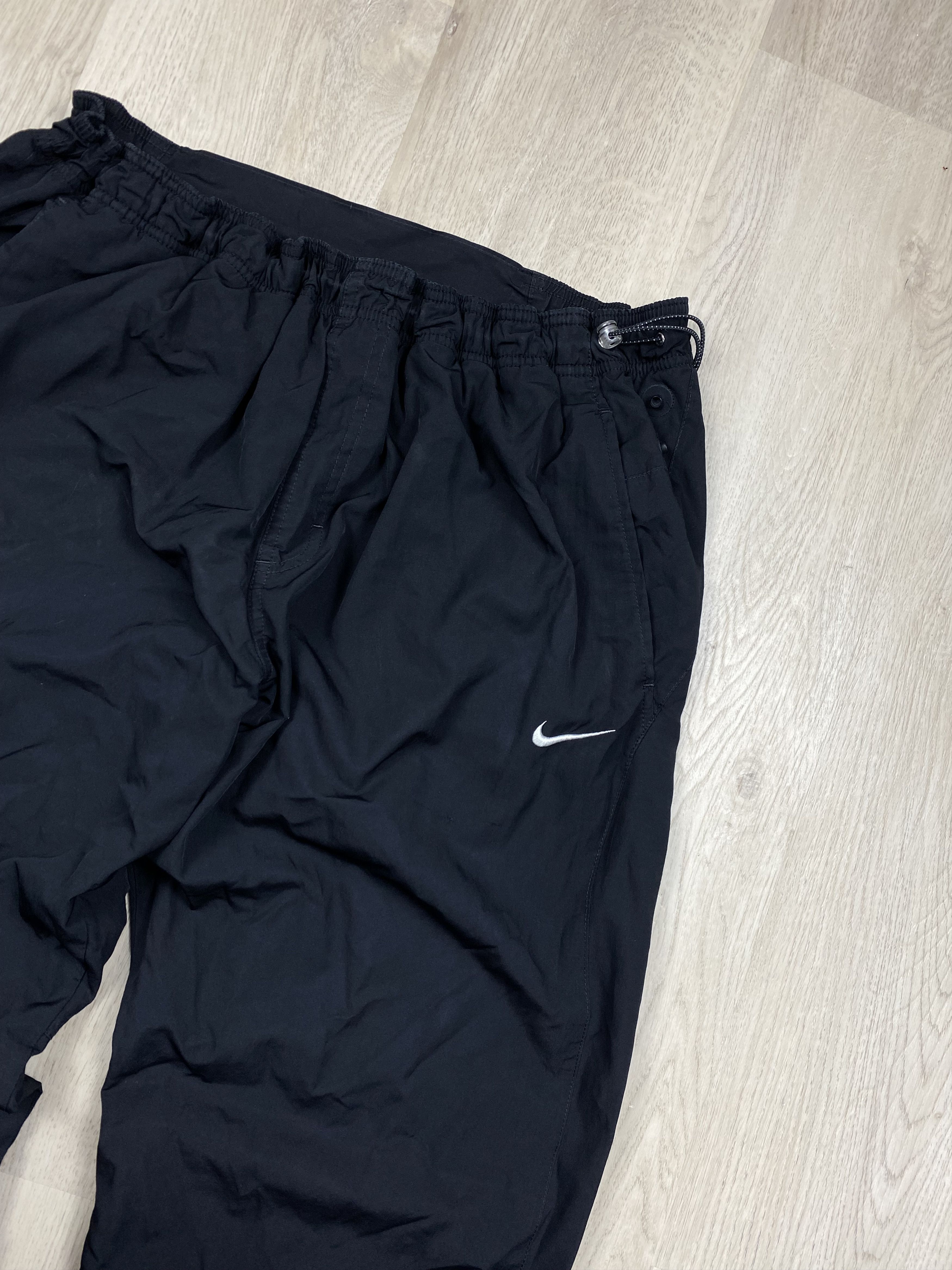 Nike × Vintage Nike Vintage Faded Nylon Baggy Pants Y2K Drill Gorpcore Size US 34 / EU 50 - 2 Thumbnail