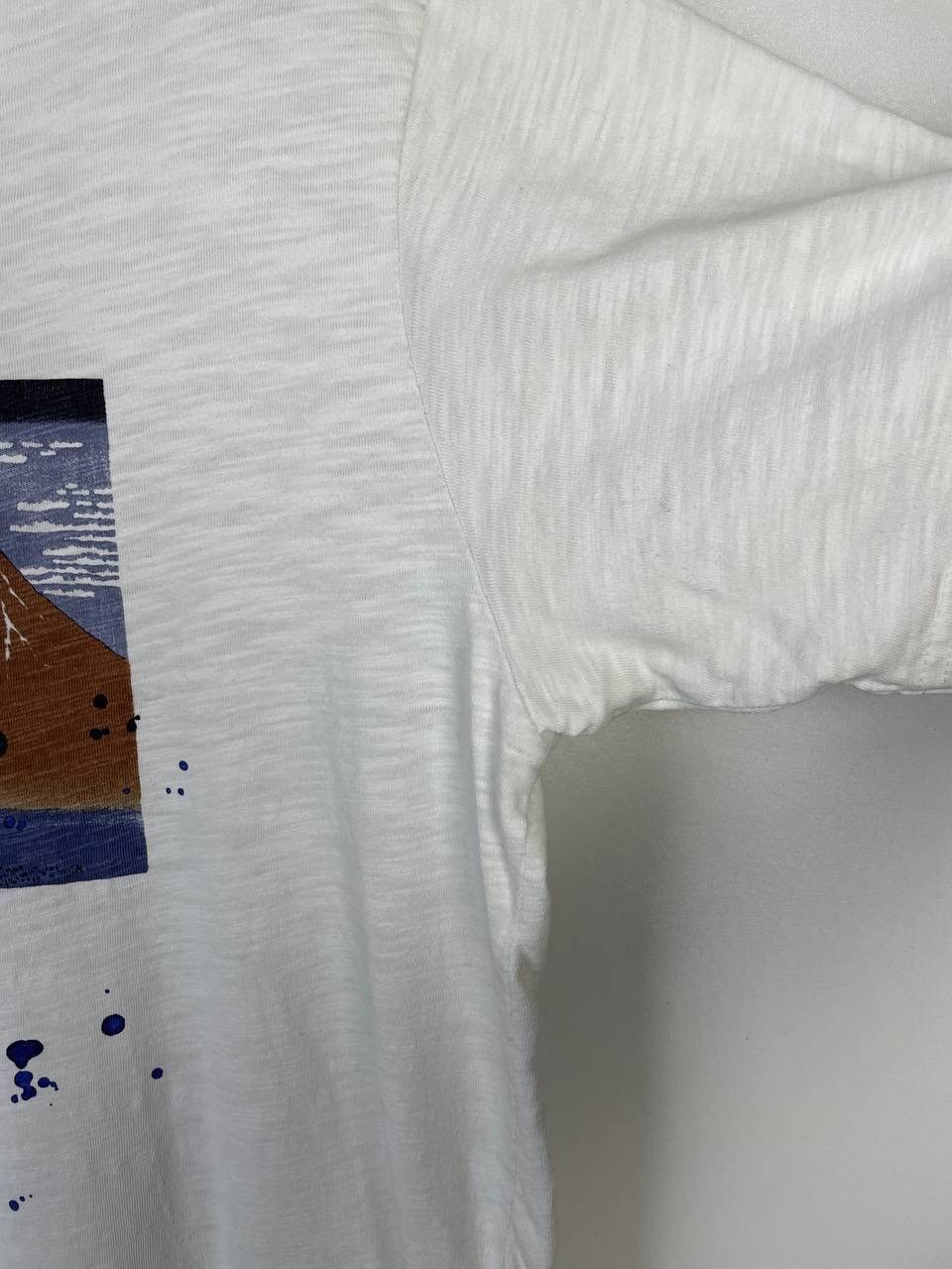 Uniqlo Uniqlo Hokusai Blue vintage t-shirt size L Size US L / EU 52-54 / 3 - 5 Thumbnail