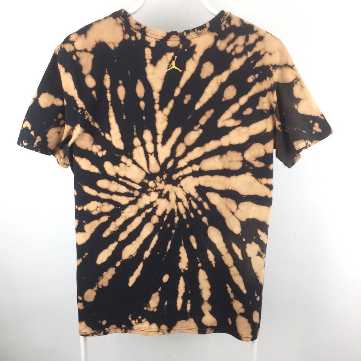 Jordan Brand × Nike Nike air jordan tie dye nice design Size US M / EU 48-50 / 2 - 2 Thumbnail