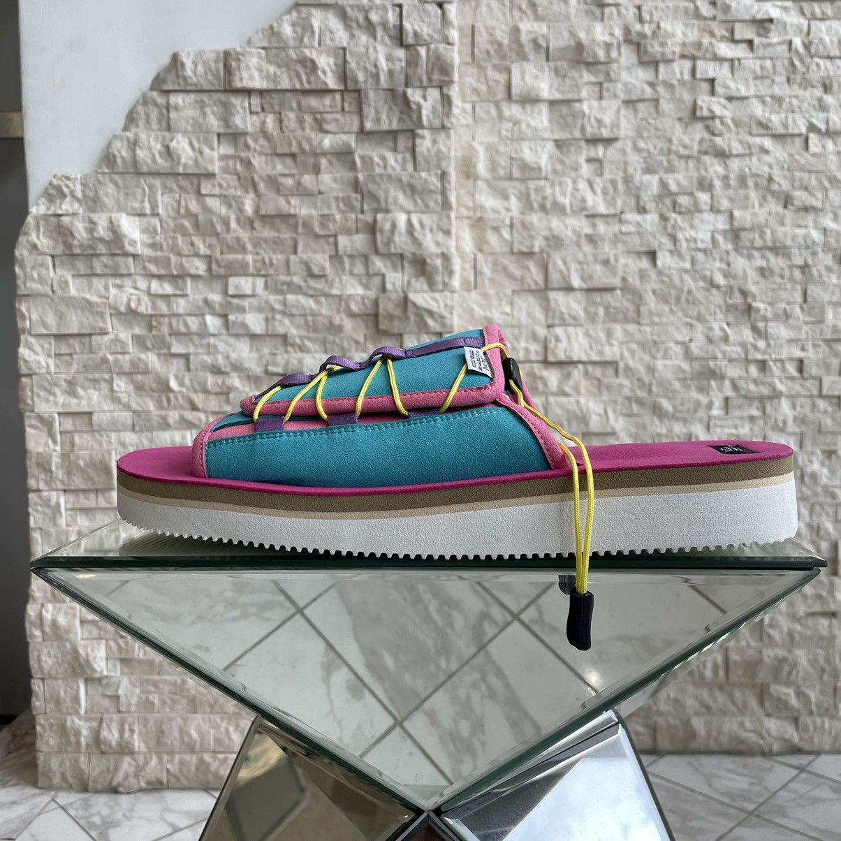 Suicoke Suicoke OLAS-ECS Slides Size 11 Size US 11 / EU 44 - 4 Thumbnail