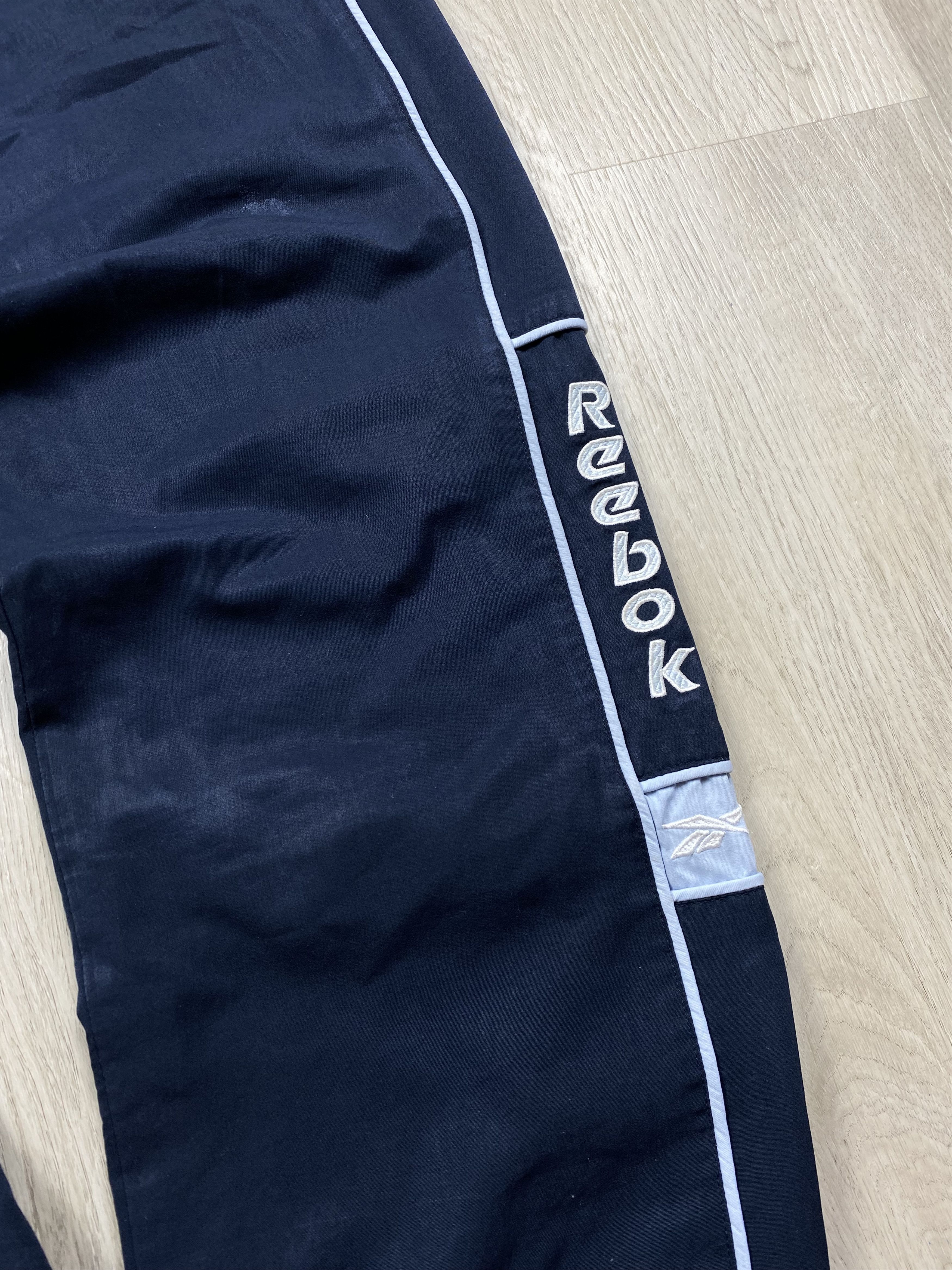 Reebok Reebok Vintage Mens Nylon Pants Thrashed Y2K Drill style Size US 30 / EU 46 - 5 Thumbnail