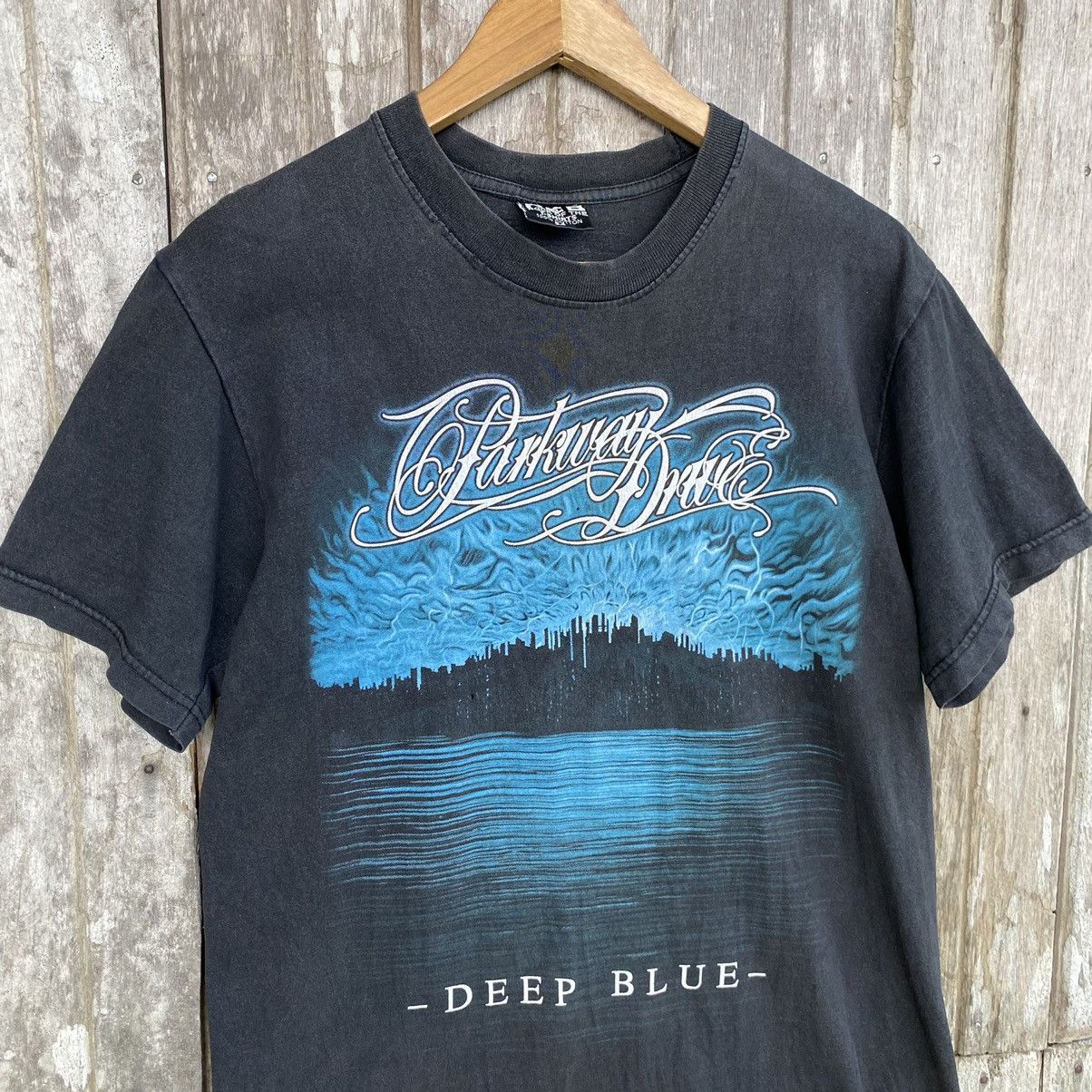 Vintage Thrashed Faded Y2K Parkway Drive ERD GRUNGE PROMO TEE Size US M / EU 48-50 / 2 - 1 Thumbnail