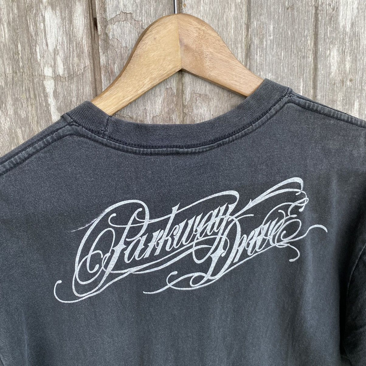 Vintage Thrashed Faded Y2K Parkway Drive ERD GRUNGE PROMO TEE Size US M / EU 48-50 / 2 - 4 Thumbnail