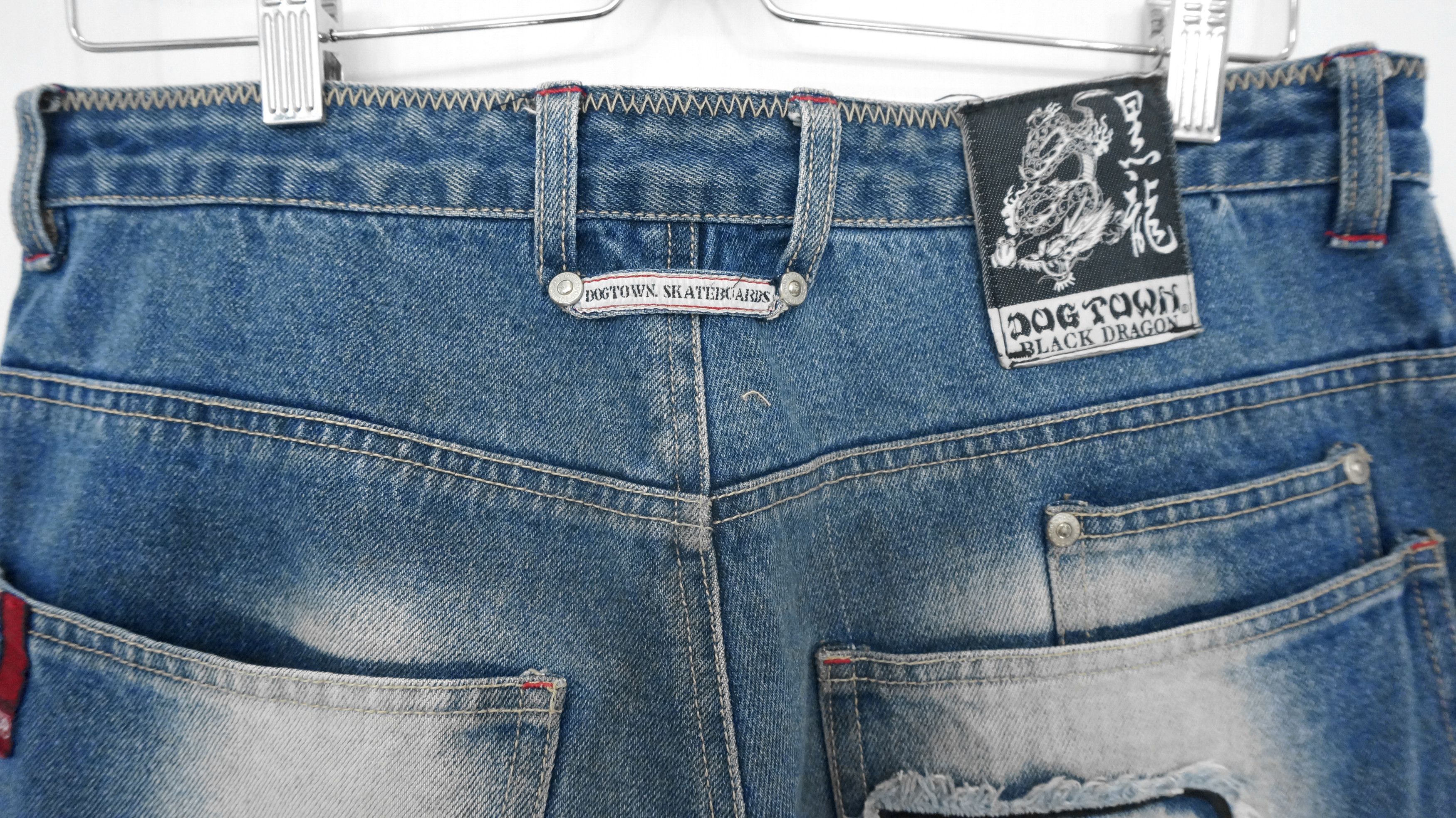 Dogtown 🔥 90s Vintage DOGTOWN Distressed Baggy Worn Jeans Size US 33 - 13 Thumbnail