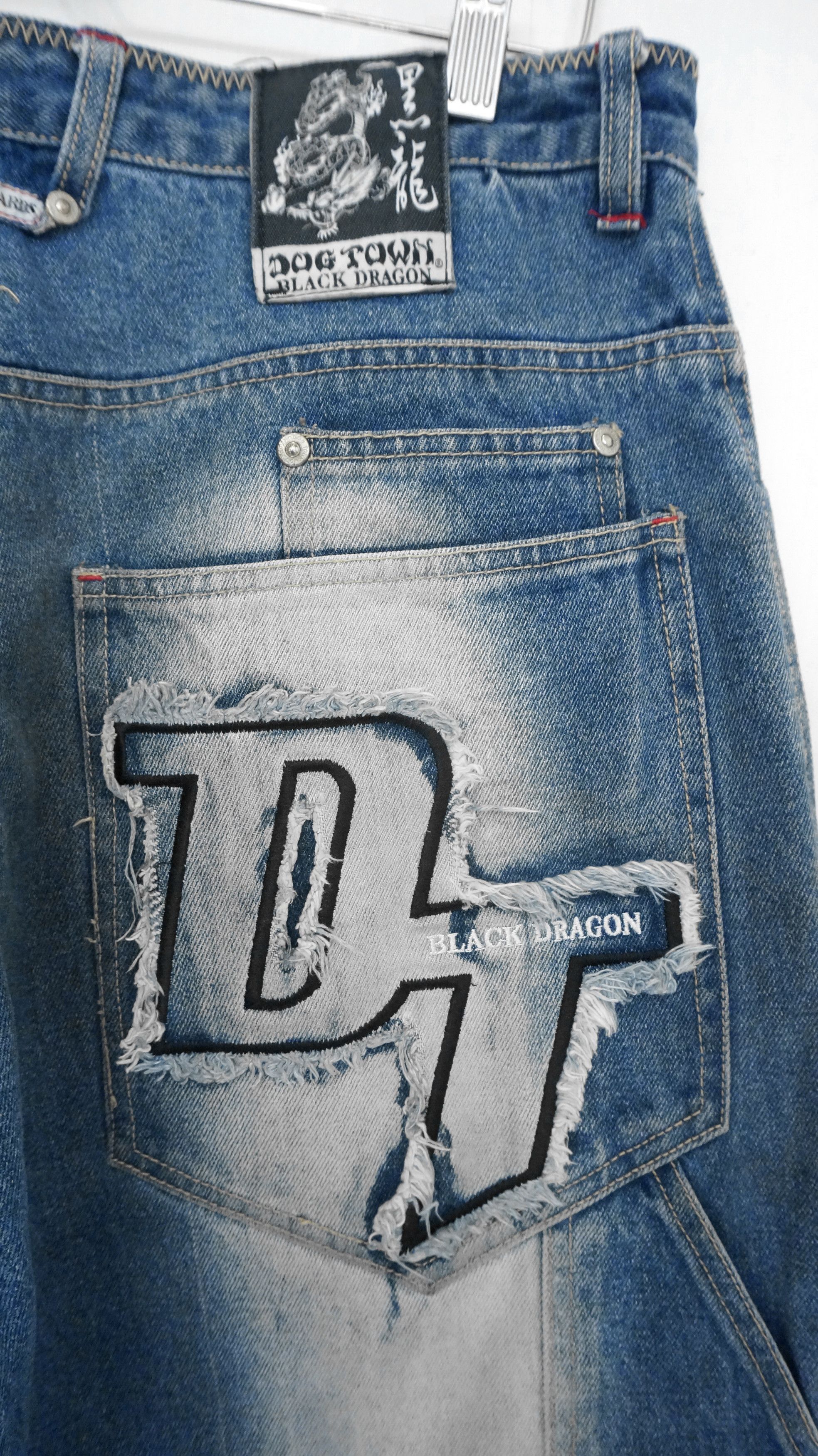 Dogtown 🔥 90s Vintage DOGTOWN Distressed Baggy Worn Jeans Size US 33 - 12 Thumbnail
