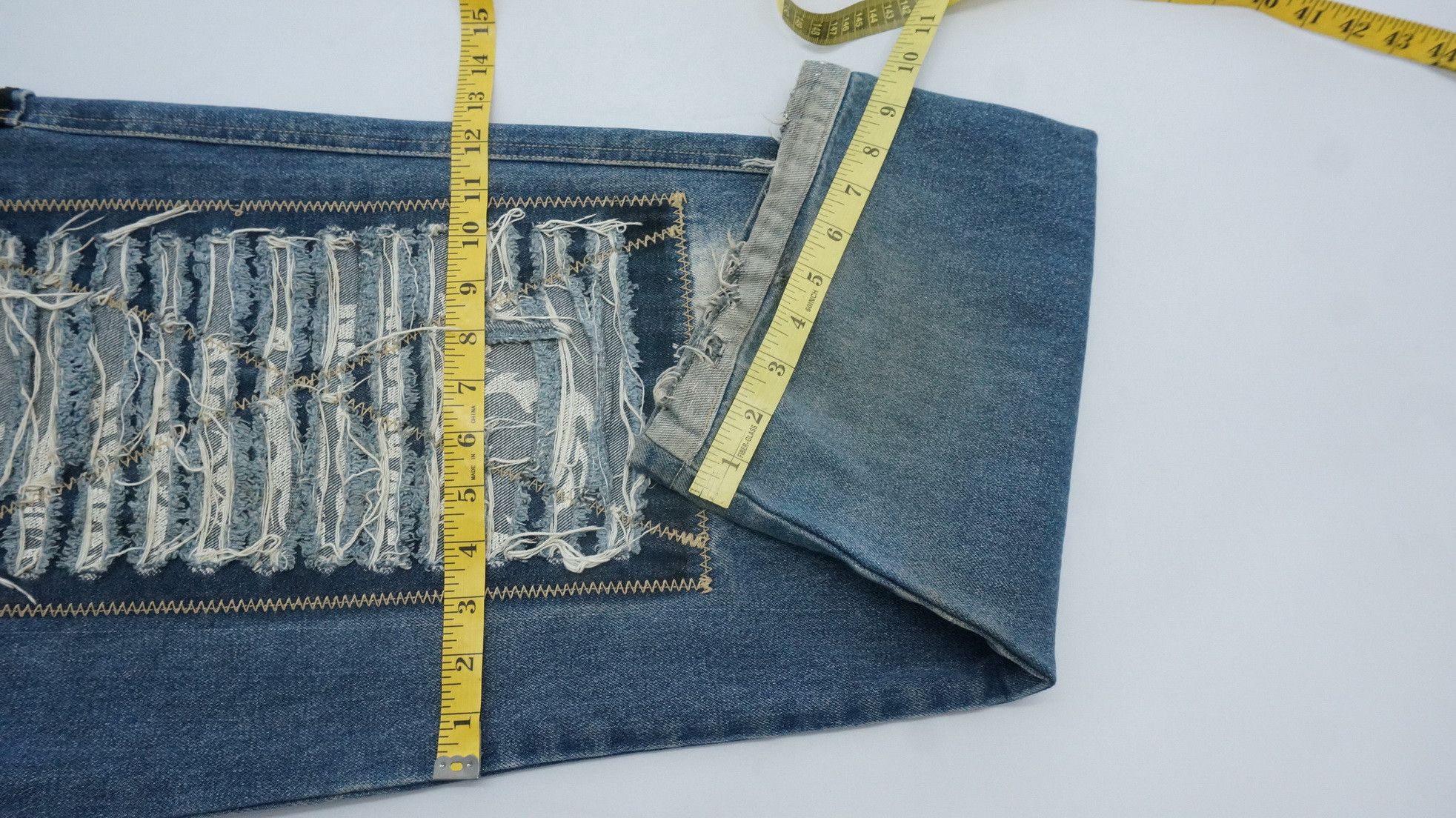 Dogtown 🔥 90s Vintage DOGTOWN Distressed Baggy Worn Jeans Size US 33 - 19 Thumbnail