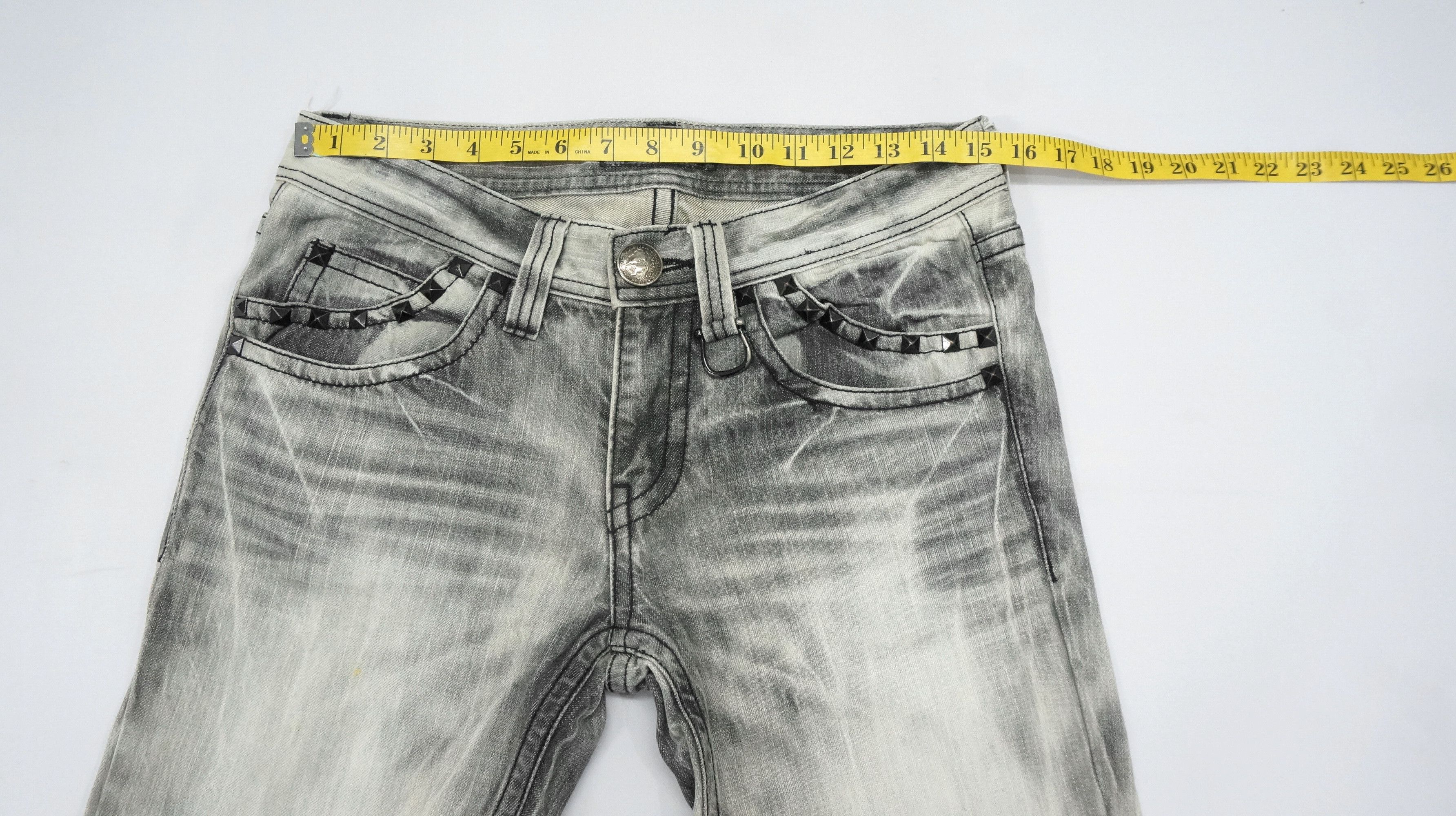 Japanese Brand 💀 XFRM 💀 Vintage Punk Distressed Acid Wash Skull Jeans Size US 29 - 15 Thumbnail