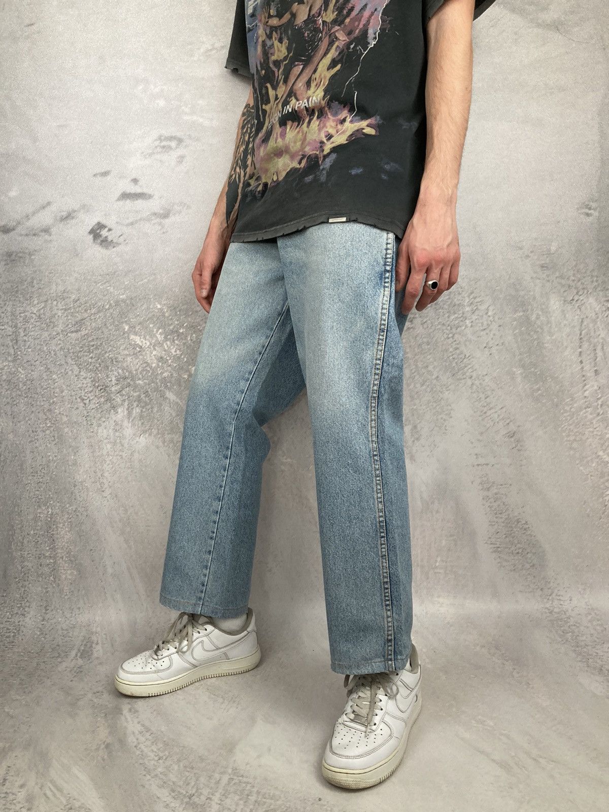 Vintage Vintage Wrangler Blue Classic Denim Pants 90s Size US 34 / EU 50 - 1 Thumbnail
