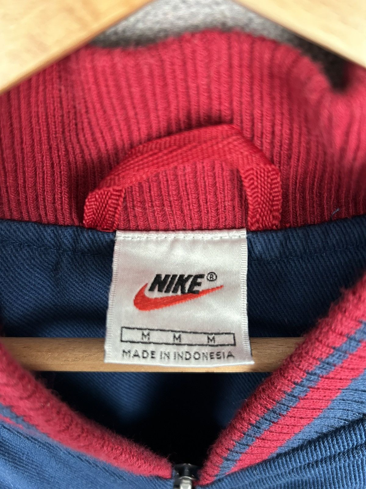 Nike Vintage 90s Nike Big Logo Swoosh Spellout Rare Streetwear Size US M / EU 48-50 / 2 - 10 Thumbnail
