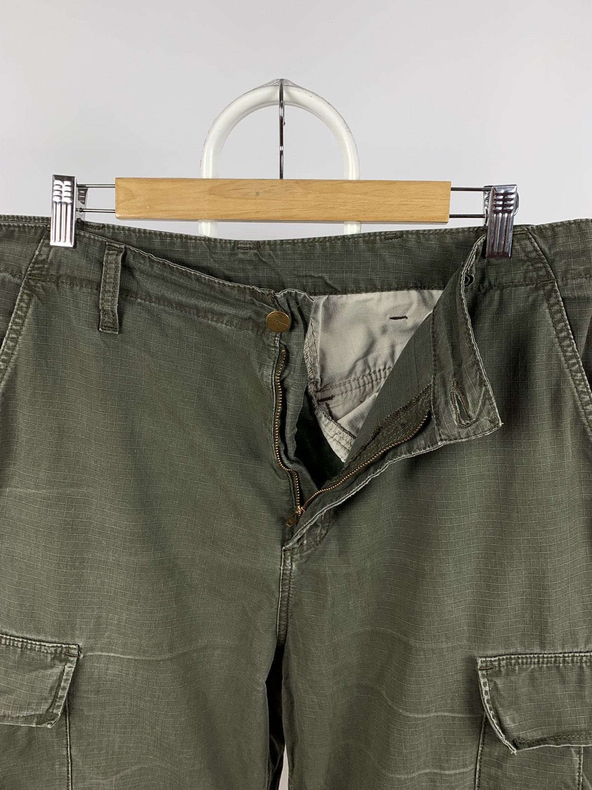 Carhartt Vintage Carhartt Khaki Cargo Pants Travis Style Size US 34 / EU 50 - 21 Thumbnail