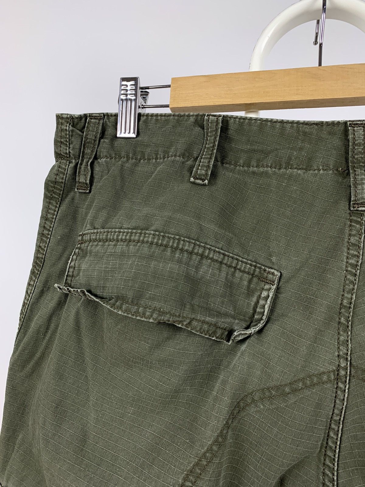 Carhartt Vintage Carhartt Khaki Cargo Pants Travis Style Size US 34 / EU 50 - 22 Thumbnail