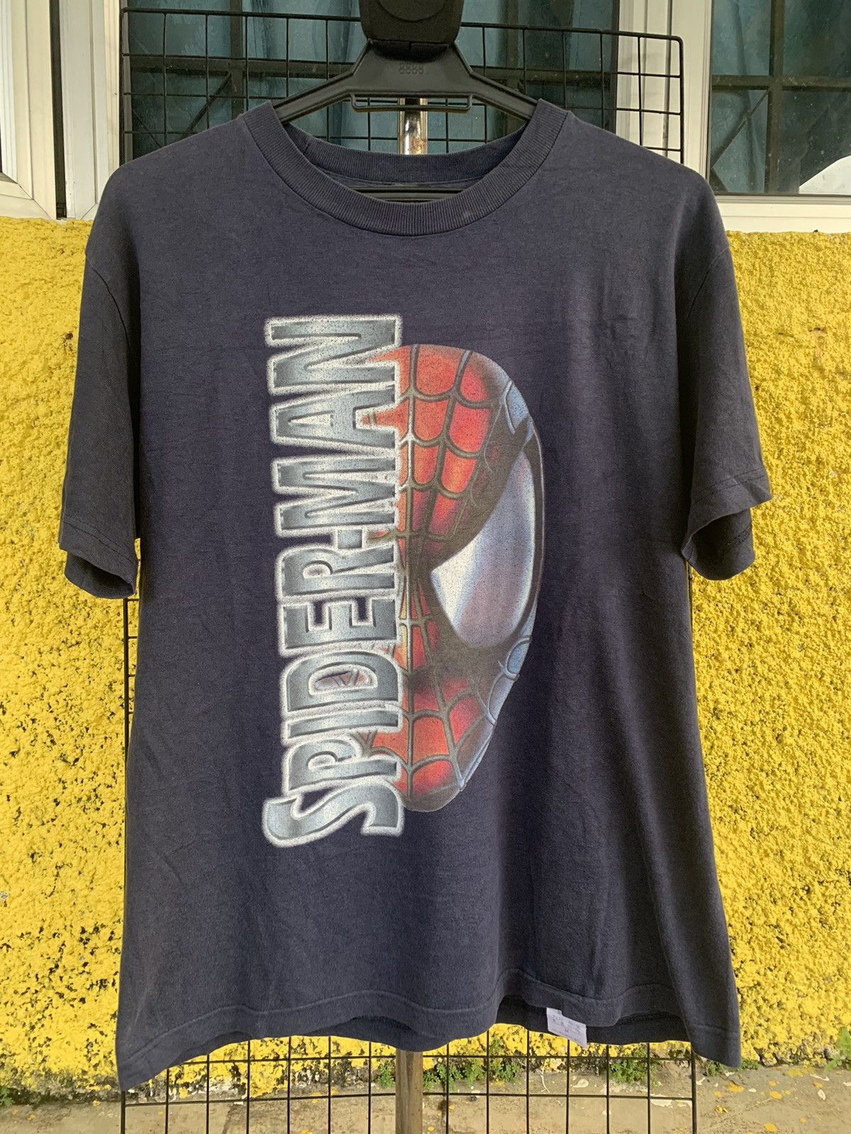 Universal Studios Spiderman vintage universal studio japan Size US M / EU 48-50 / 2 - 12 Thumbnail