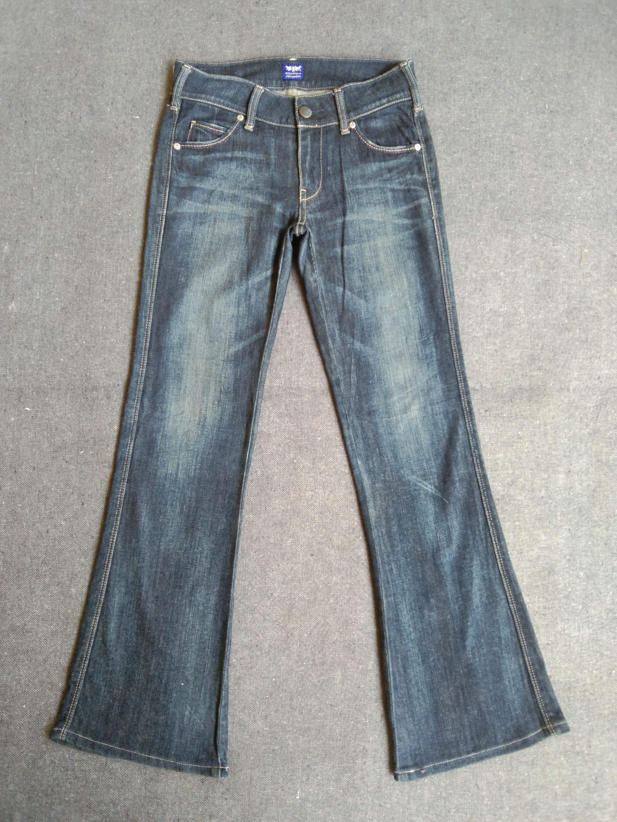 image of Vintage Levi's Jeans Lady Style Dark Blue Wash Flared Jeans, Men's (Size 28)
