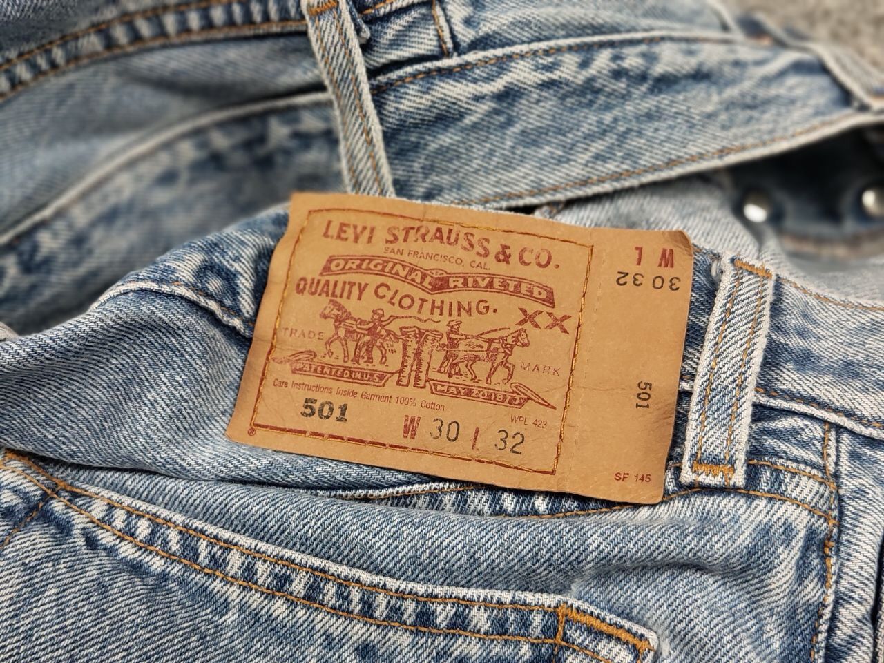 Levi's Vintage 90's levis 501 Classic Denim Jeans Style Made in USa Size US 30 / EU 46 - 16 Thumbnail