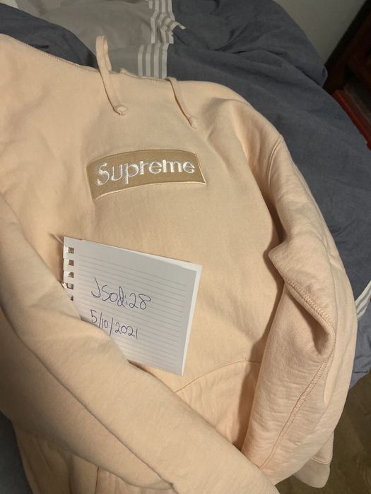 Peach box hot sale logo hoodie