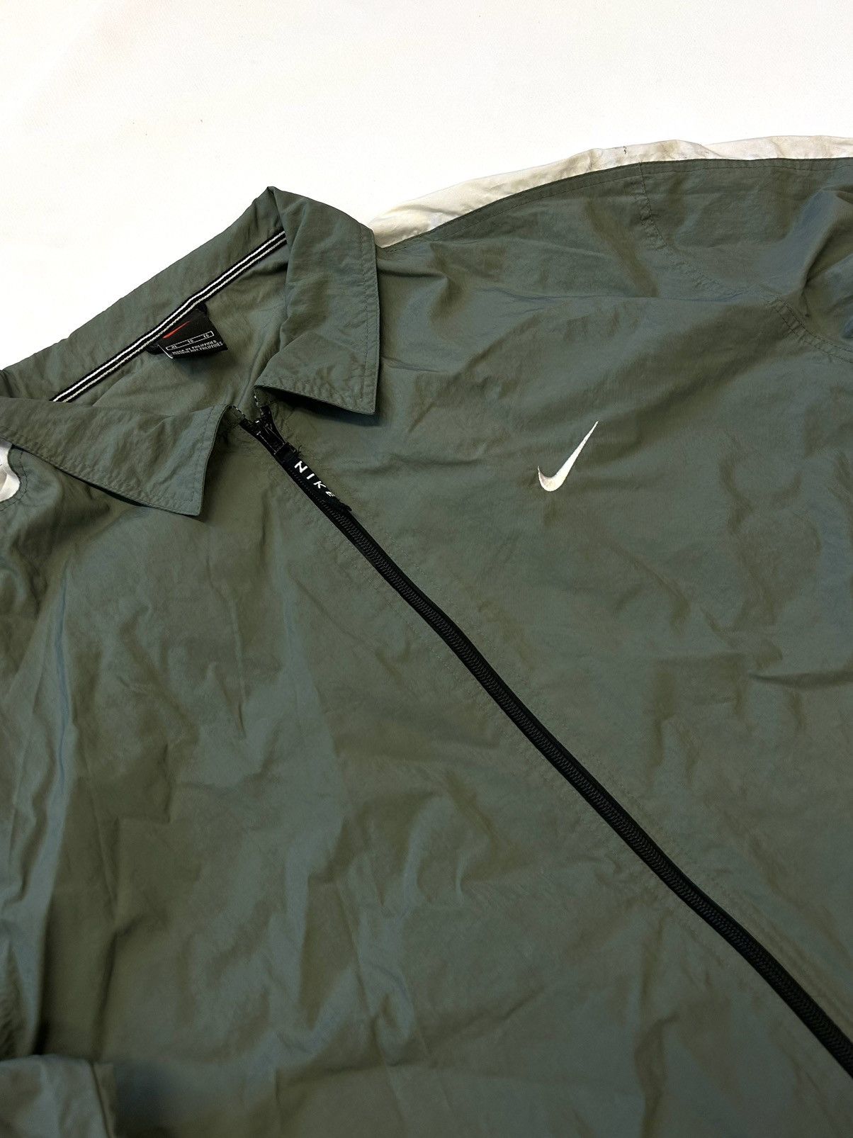 Nike × Vintage Nike Vintage Light Jacket Rare 90s Swoosh Logo Streetwear Size US XL / EU 56 / 4 - 2 Thumbnail