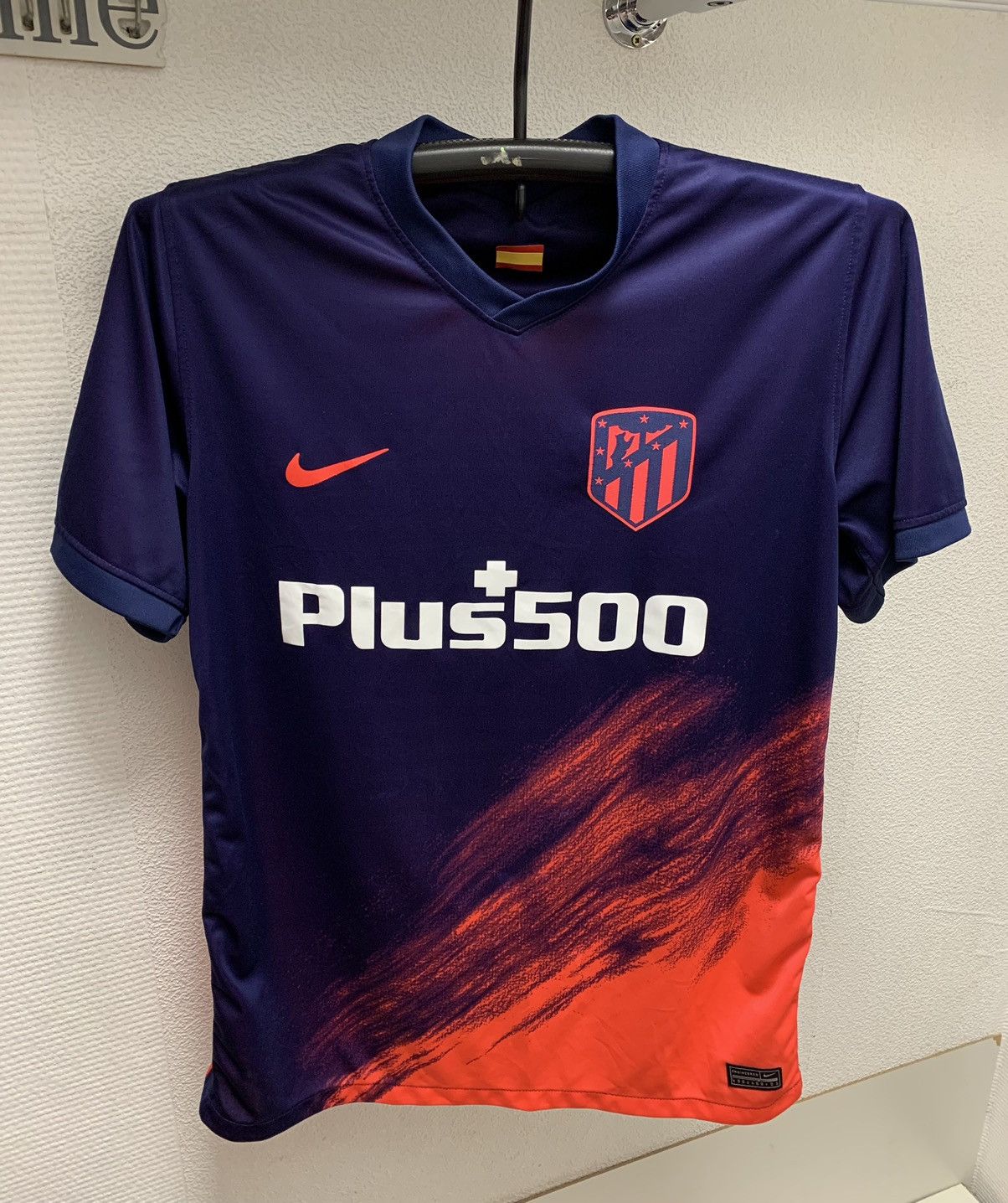 Nike Atletico Madrid Nike soccer jersey Plus500 Xl sz Size US XL / EU 56 / 4 - 1 Thumbnail