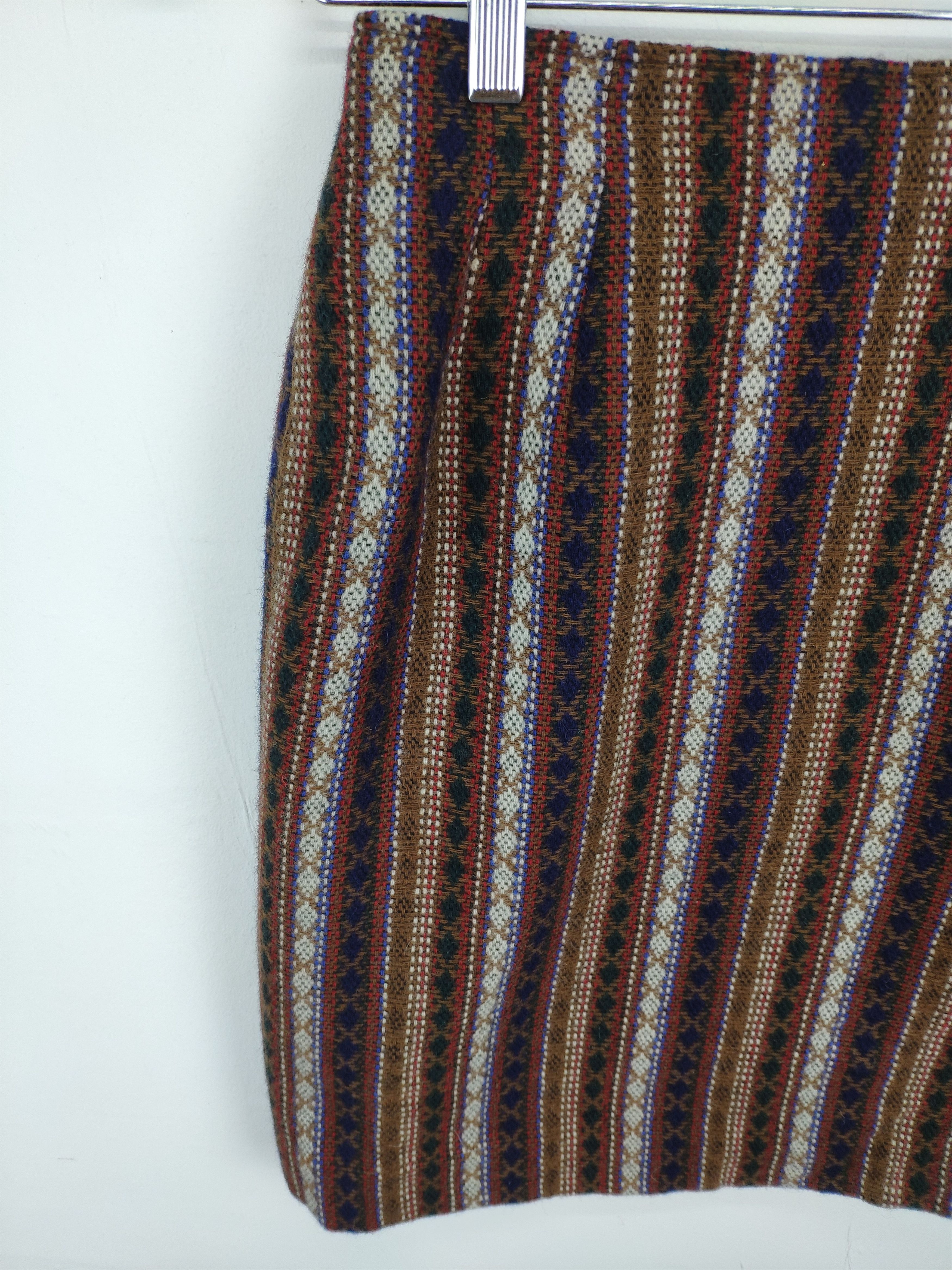 Japanese Brand Vintage Wool Mini Skirt Native Style Size 24" / US 00 / IT 34 - 5 Thumbnail