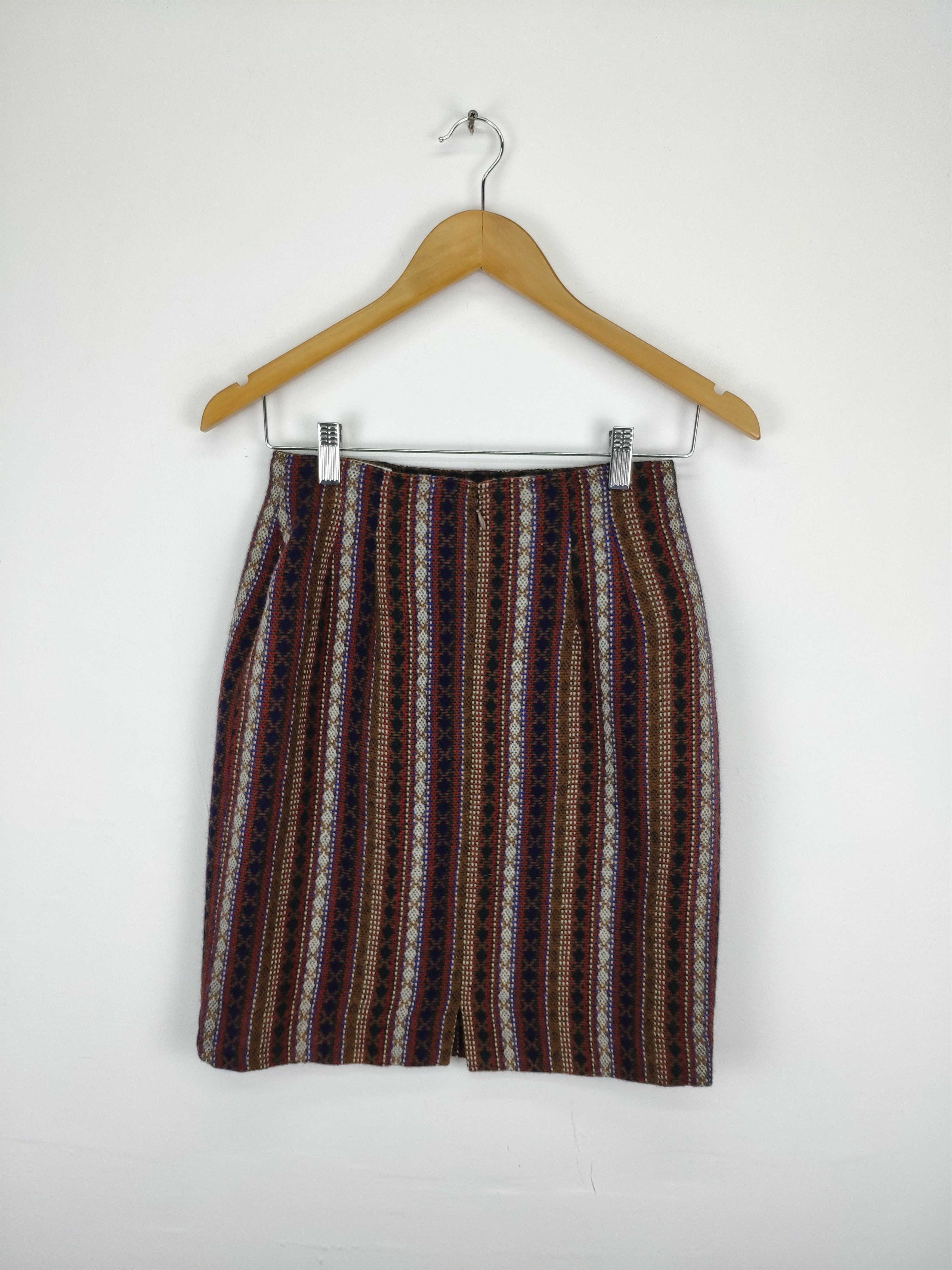 Japanese Brand Vintage Wool Mini Skirt Native Style Size 24" / US 00 / IT 34 - 12 Thumbnail