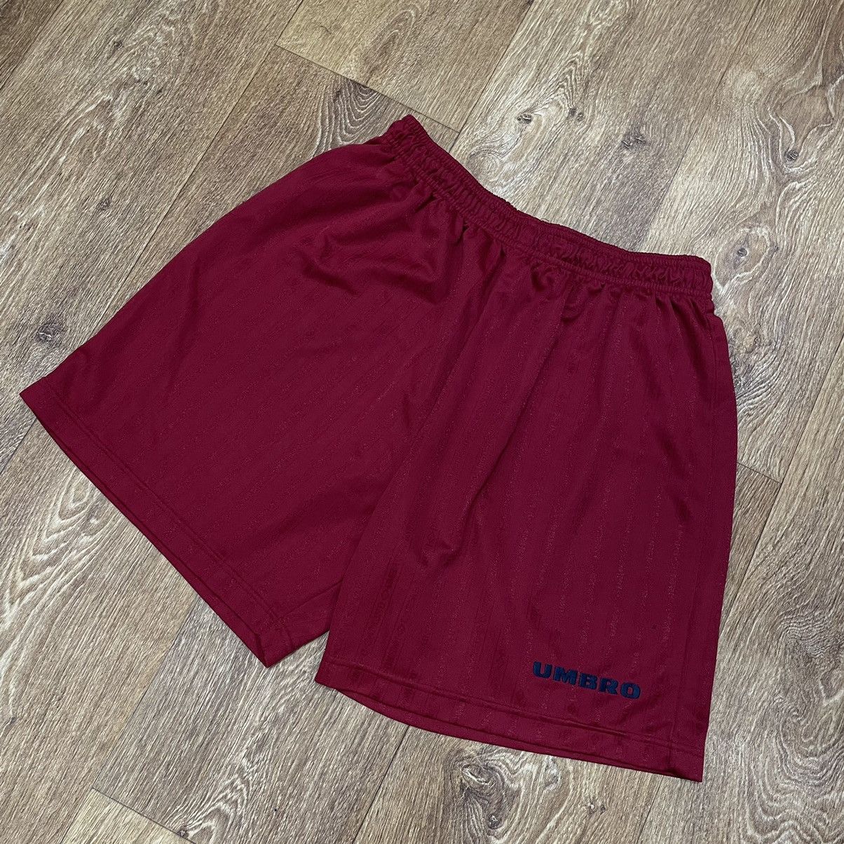 Umbro Vintage Y2K Umbro monogram mini logo shorts streetwear Size US 34 / EU 50 - 1 Thumbnail