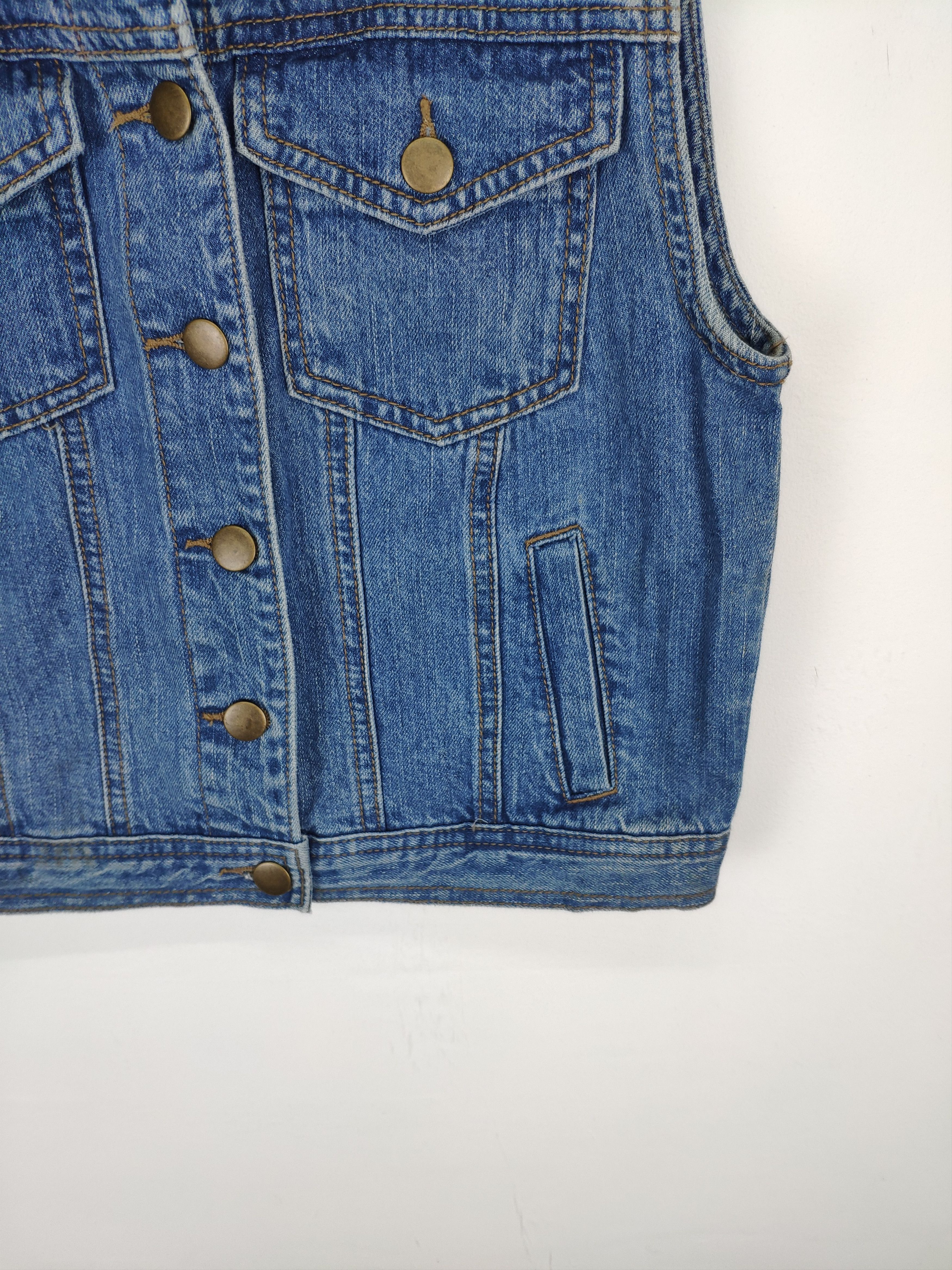 Forever 21 Forever 21 Denim Vest Button Up Size S / US 4 / IT 40 - 6 Thumbnail