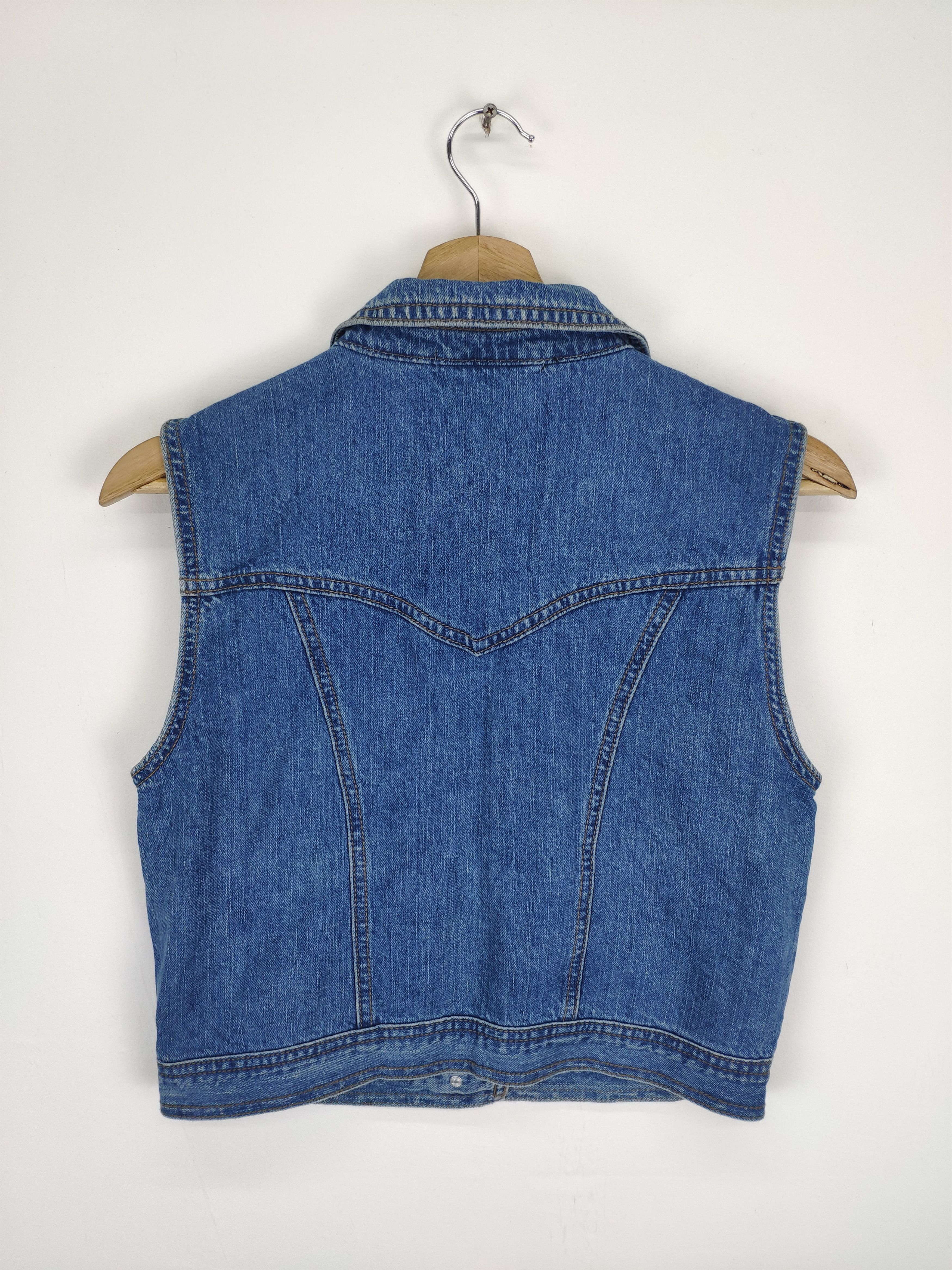 Forever 21 Forever 21 Denim Vest Button Up Size S / US 4 / IT 40 - 9 Thumbnail