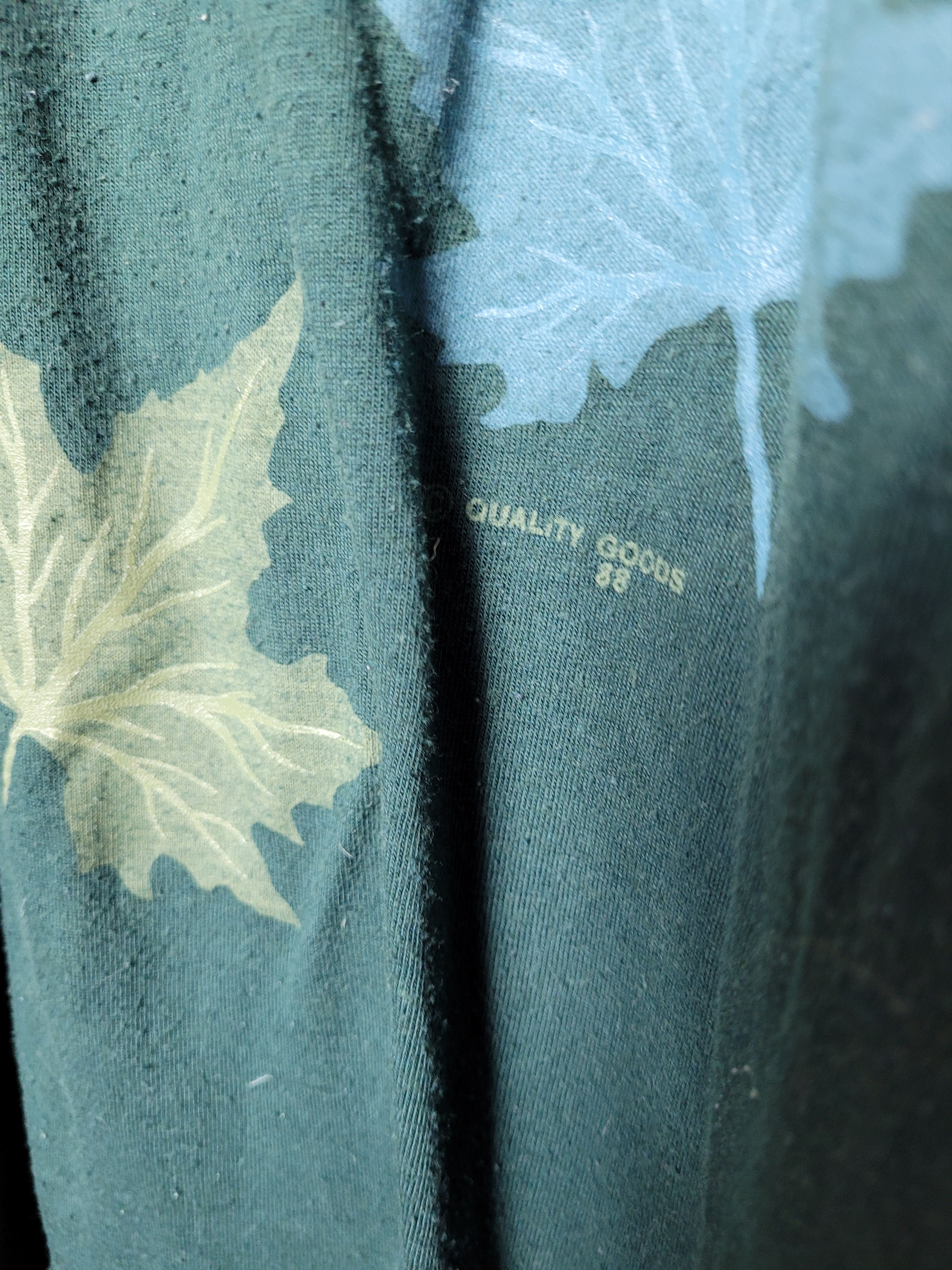 Vintage vintage 80s Quebec nature made in Canada tee Size US L / EU 52-54 / 3 - 4 Thumbnail