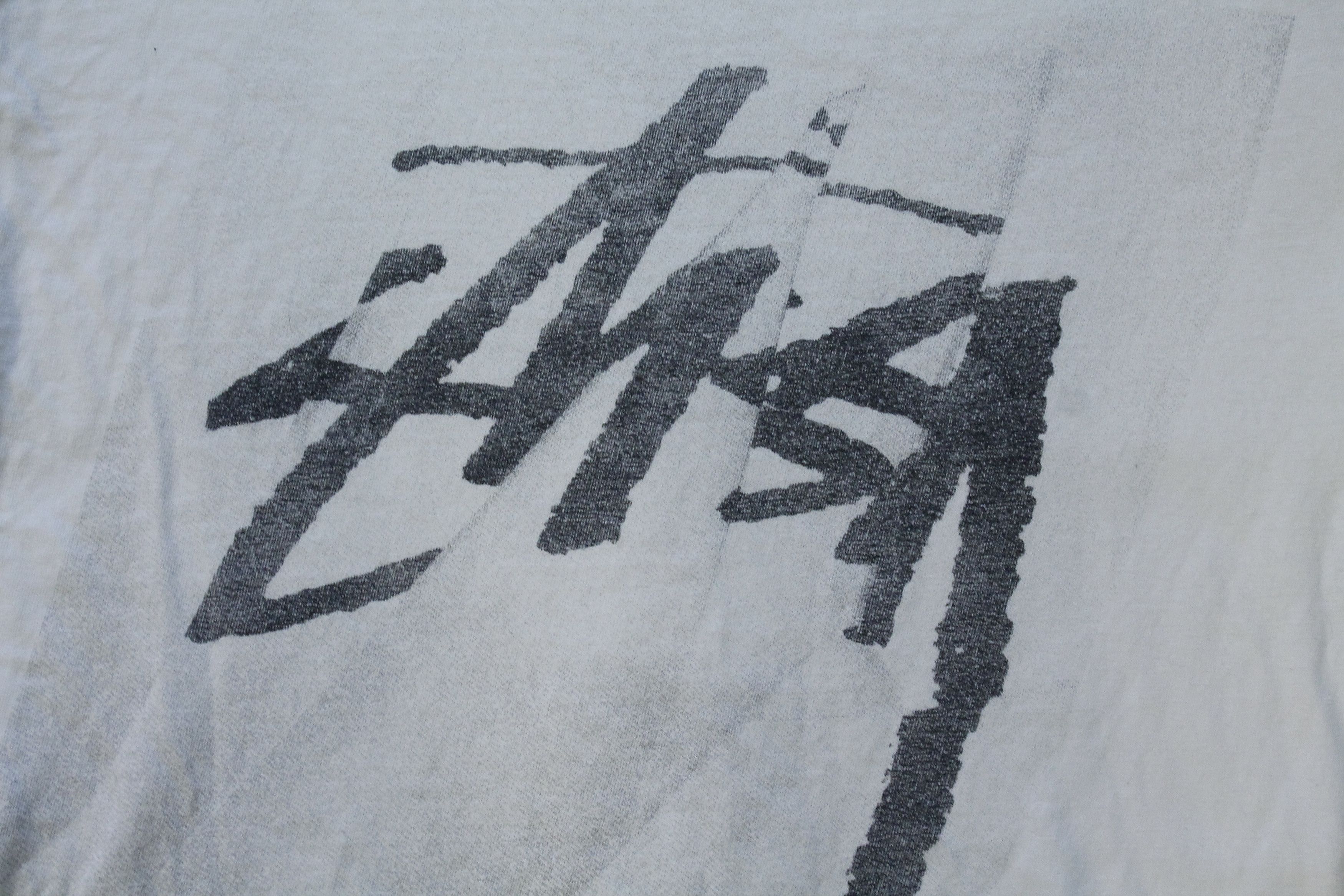 Stussy Distressed big logo "folded" tee Size US L / EU 52-54 / 3 - 2 Thumbnail