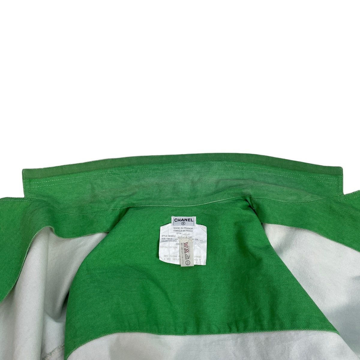 Chanel 🔥LAST PRICE🔥 Chanel Vert Green CC Buttons Coat Size M / US 6-8 / IT 42-44 - 16 Thumbnail