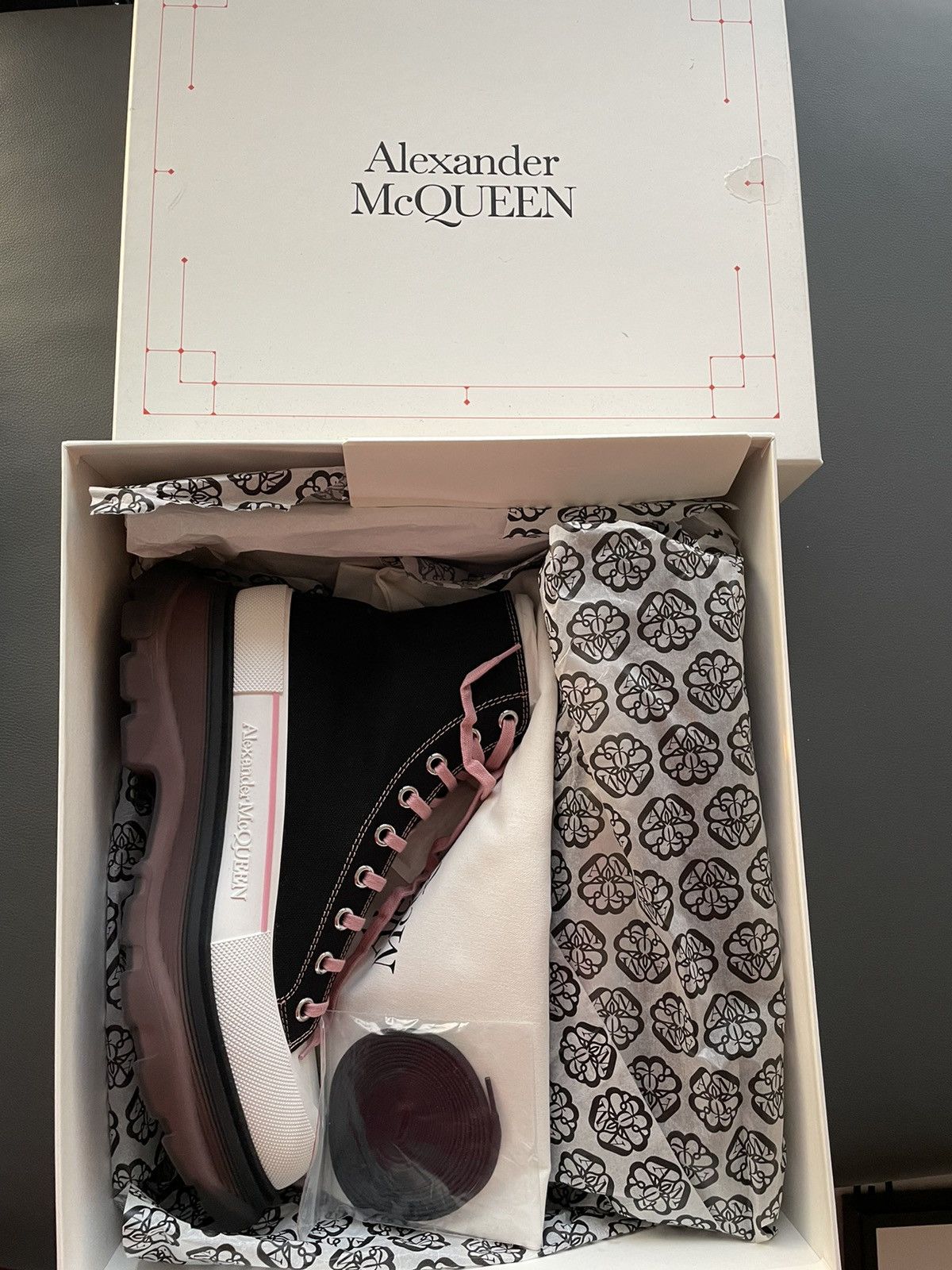 Alexander McQueen × MCQ Super Rare Limited Edition Runway Brand New Rare Tread Boots Size US 11 / EU 44 - 13 Thumbnail