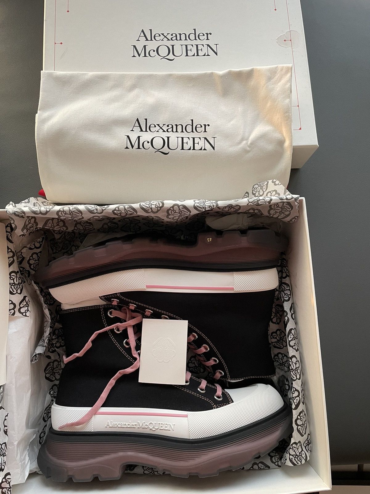 Alexander McQueen × MCQ Super Rare Limited Edition Runway Brand New Rare Tread Boots Size US 11 / EU 44 - 6 Thumbnail