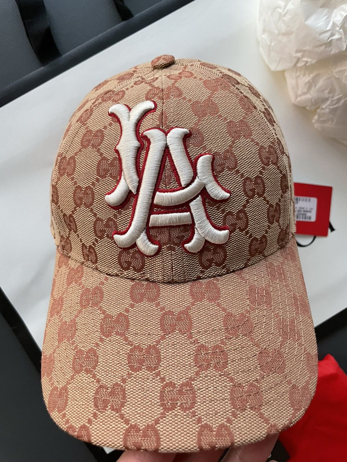 Gucci × MLB Super Runway Limited Edition Gucci x LA Dodgers GG Logo Hat Size ONE SIZE - 3 Thumbnail