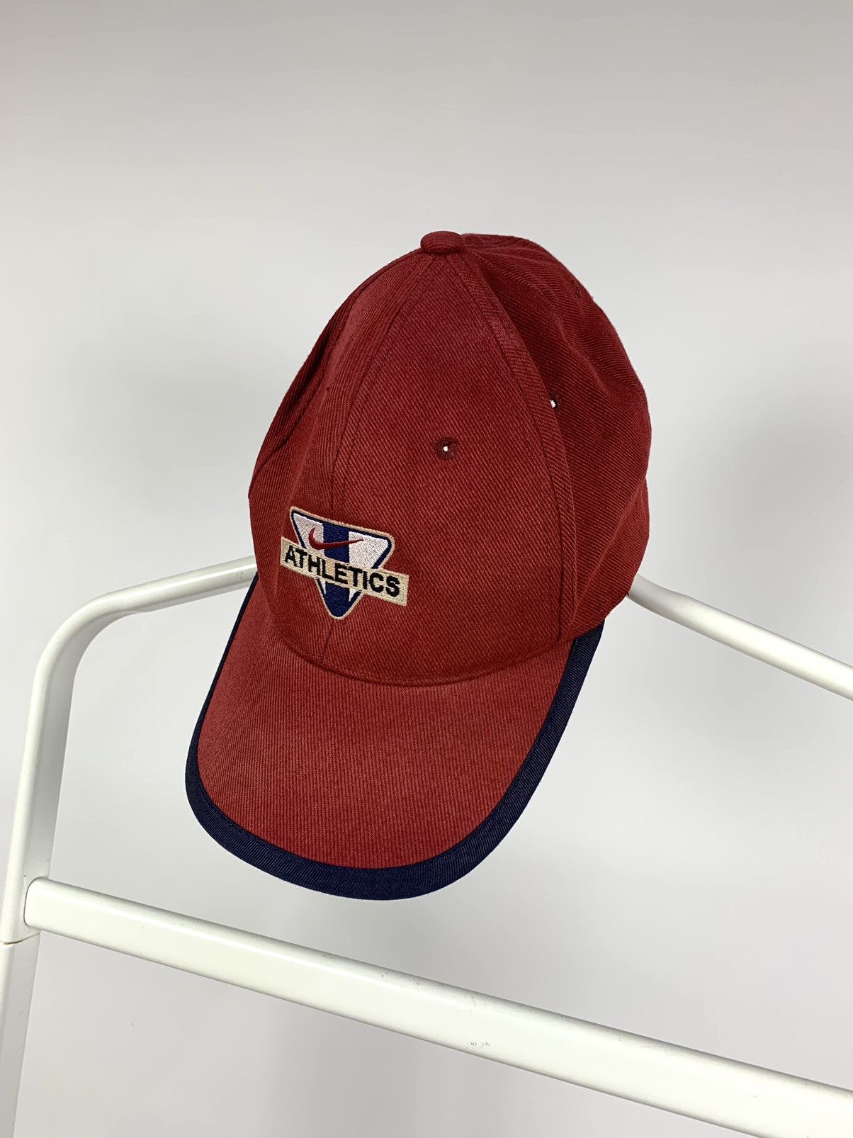 Nike 90s Vintage Nike Athletic Embroidered Swoosh Red Cap Hat Size ONE SIZE - 2 Thumbnail