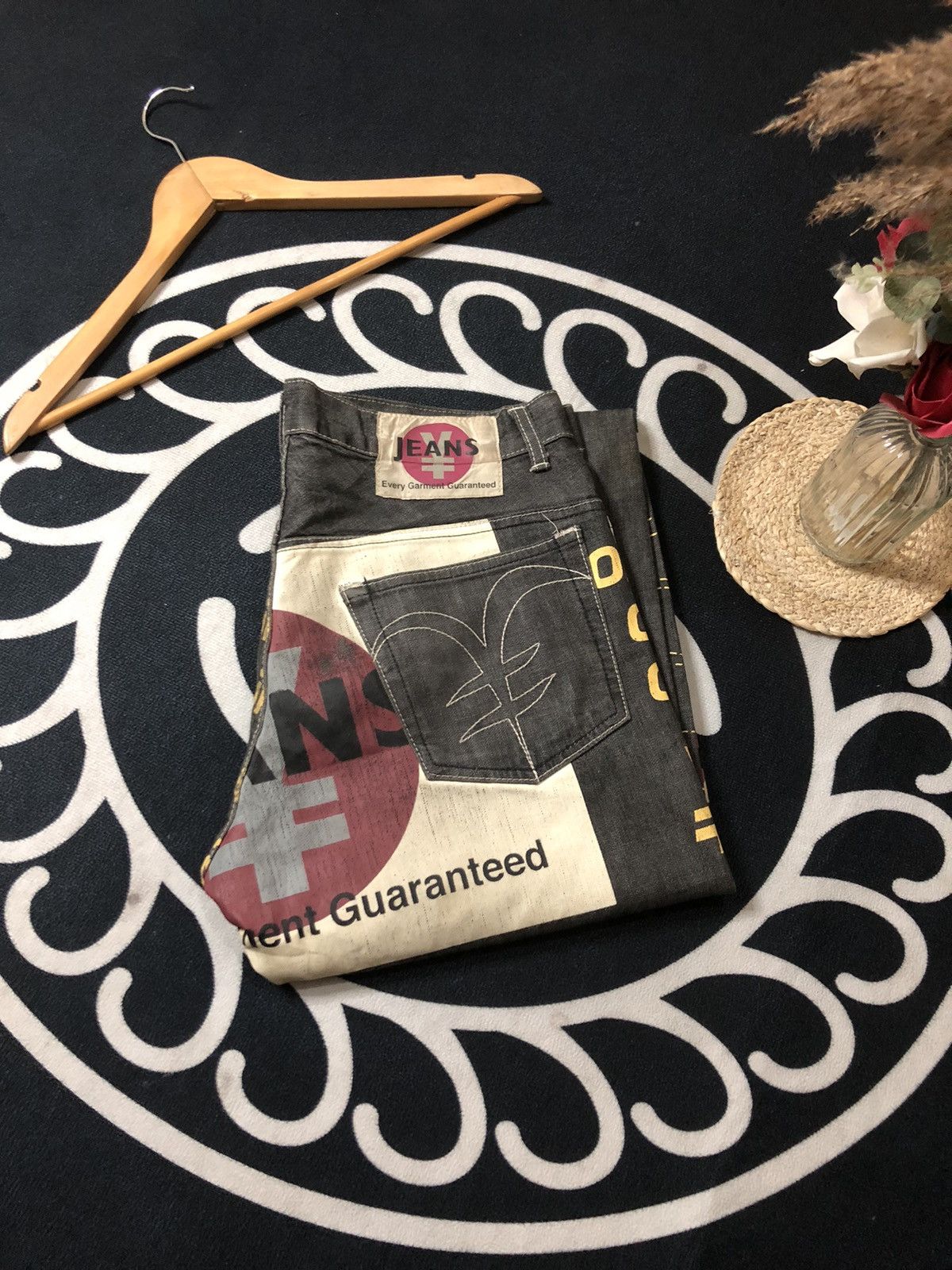 Japanese Brand × Vintage VINTAGE YEN JEANS OVER PRINT BIG LOGO DISTRESED DENIM Size US 32 / EU 48 - 19 Thumbnail