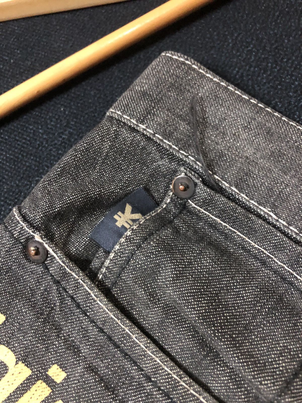 Japanese Brand × Vintage VINTAGE YEN JEANS OVER PRINT BIG LOGO DISTRESED DENIM Size US 32 / EU 48 - 3 Thumbnail
