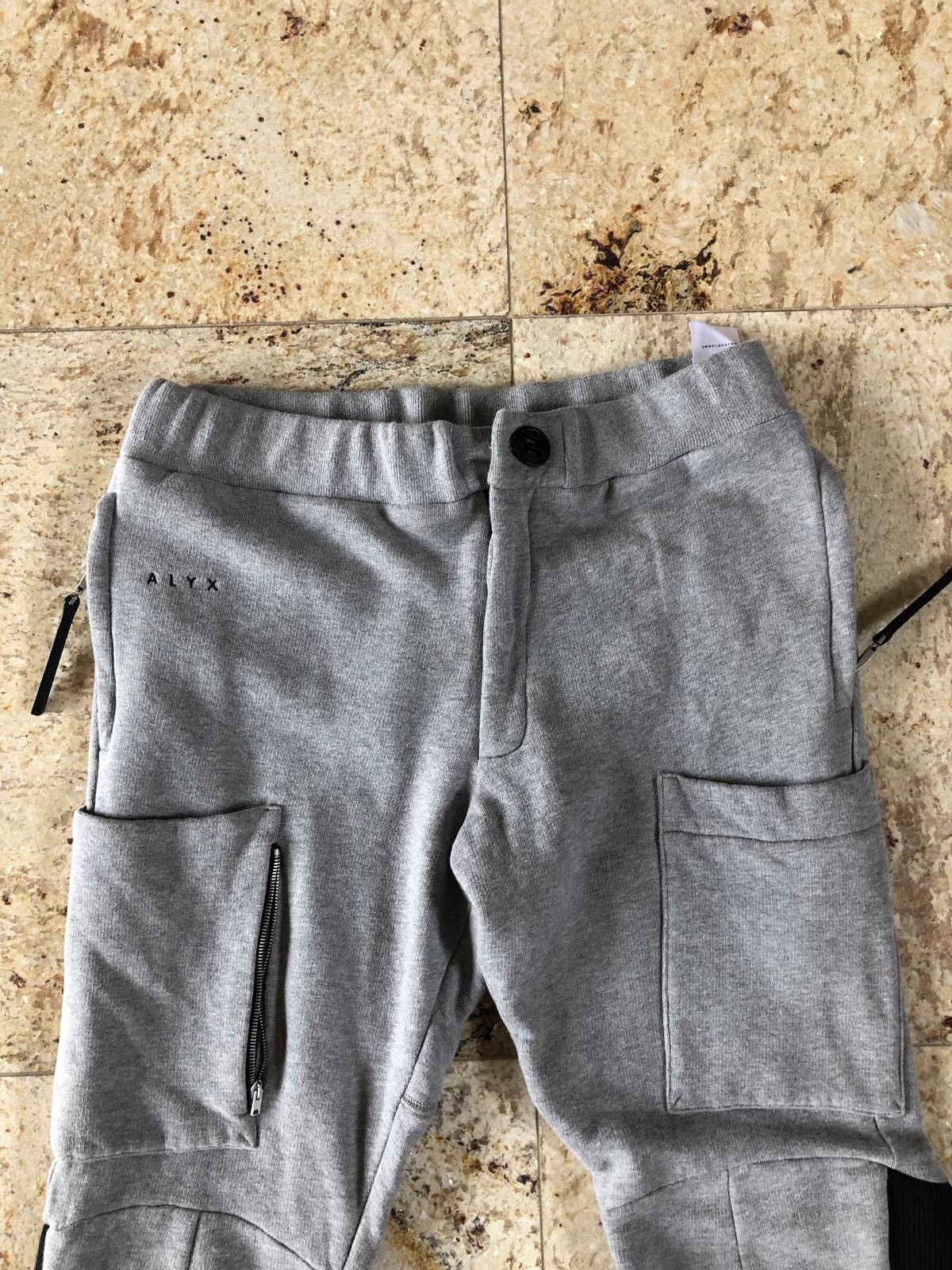 Alyx Tactical Cargo Pants in Grey & Black Size US 32 / EU 48 - 7 Thumbnail