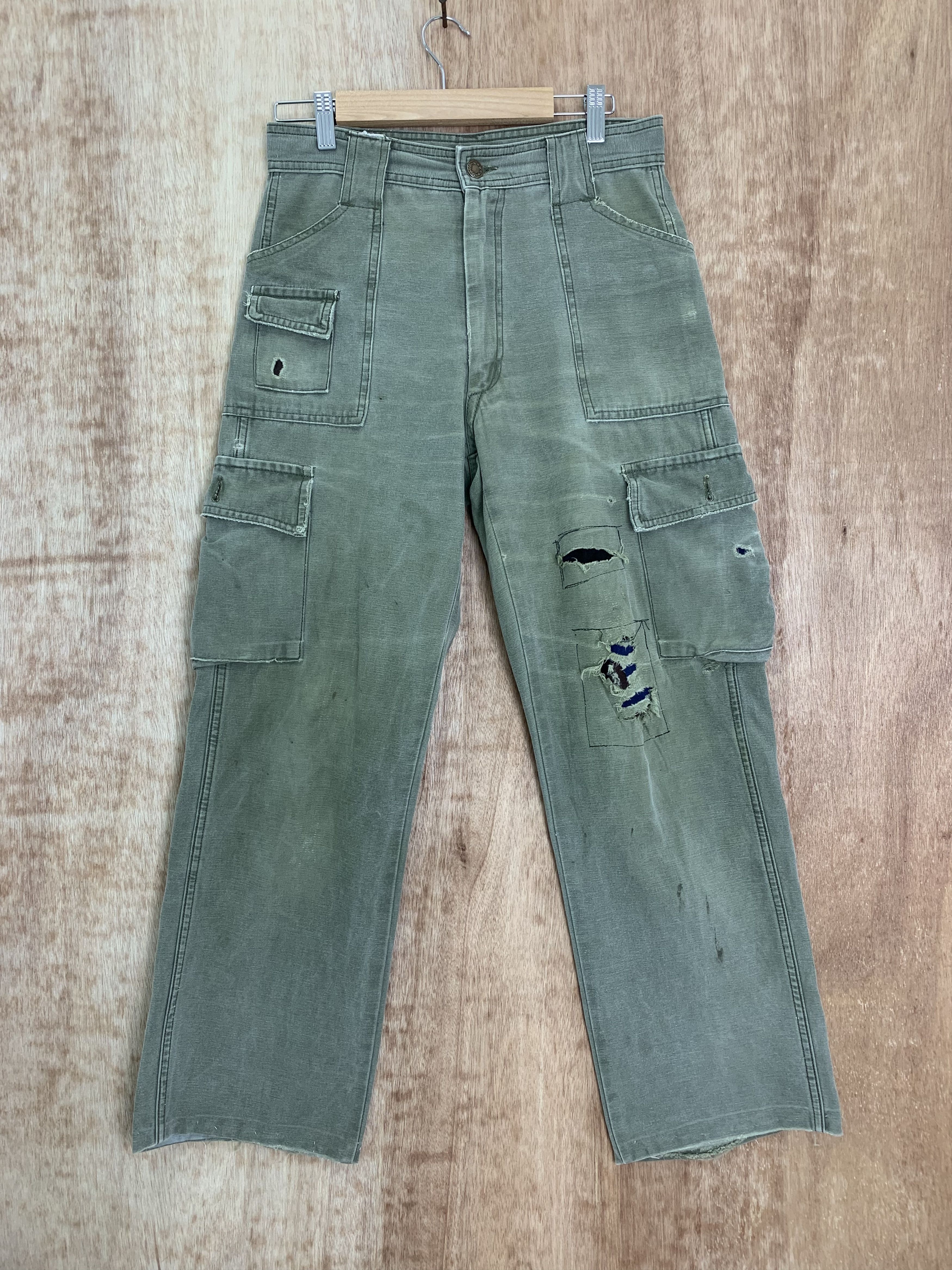 image of Cargo Pants Distressed Multipocket Vintage Streetwear Pants in Dark Green, Men's (Size 28)