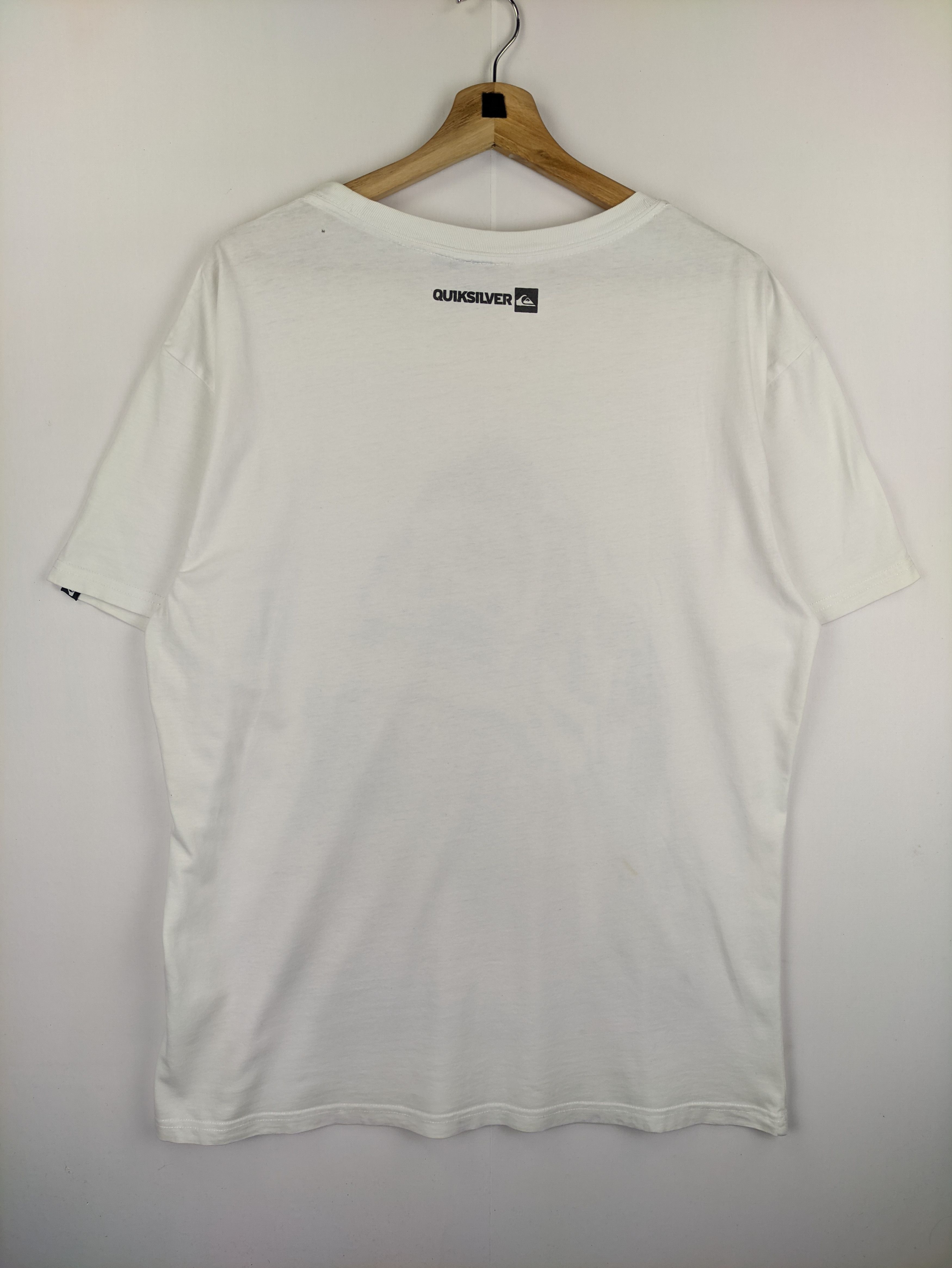Quiksilver Steals🔥T Shirt Quicksilver Shark Design Tee Size US M / EU 48-50 / 2 - 2 Thumbnail