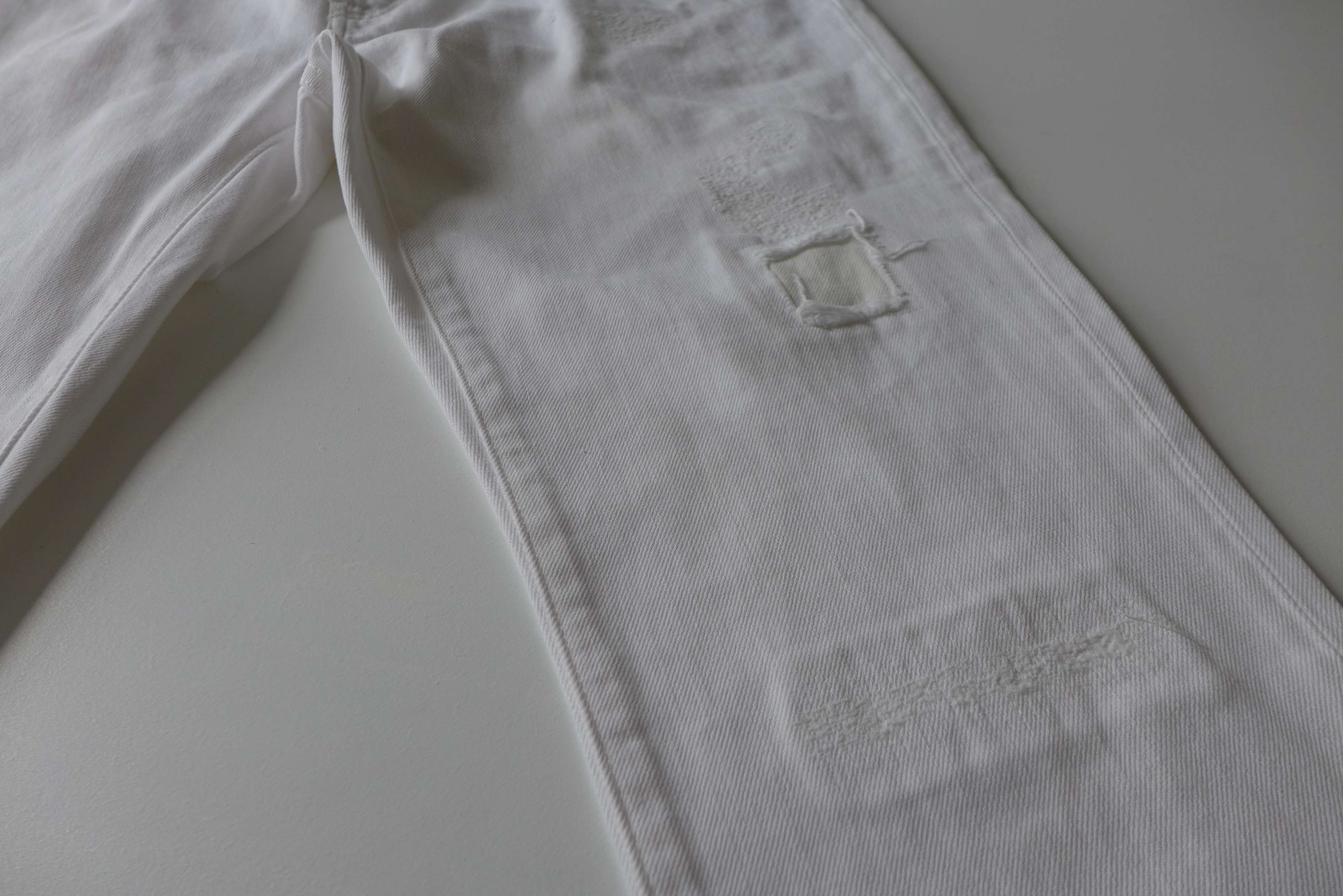 Saint Laurent Paris Saint Laurent D10 White Distressed Denim Jeans Size US 34 / EU 50 - 15 Thumbnail