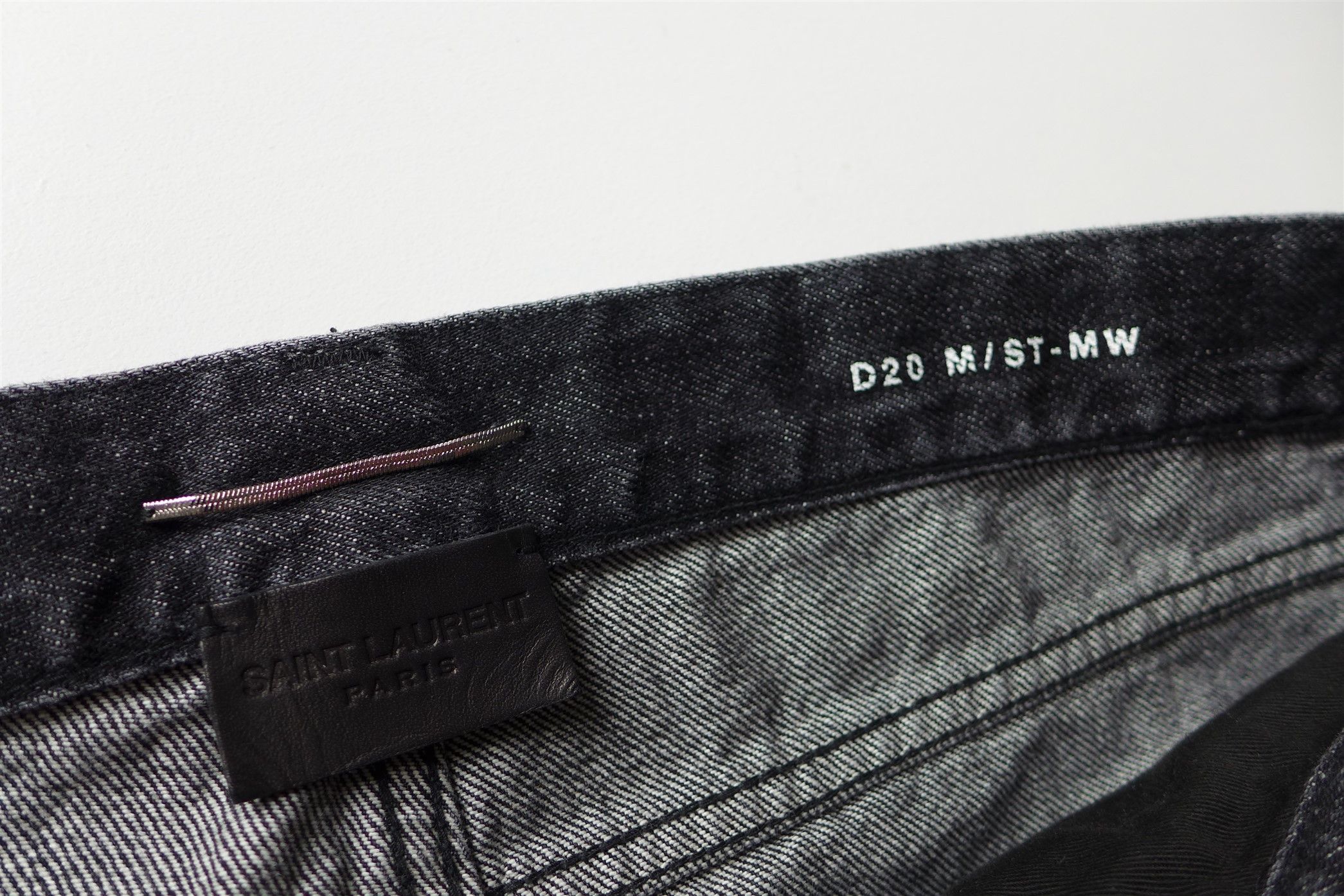 Saint Laurent Paris Saint Laurent D20 Denim Jeans -- Washed Black Size US 31 - 9 Thumbnail