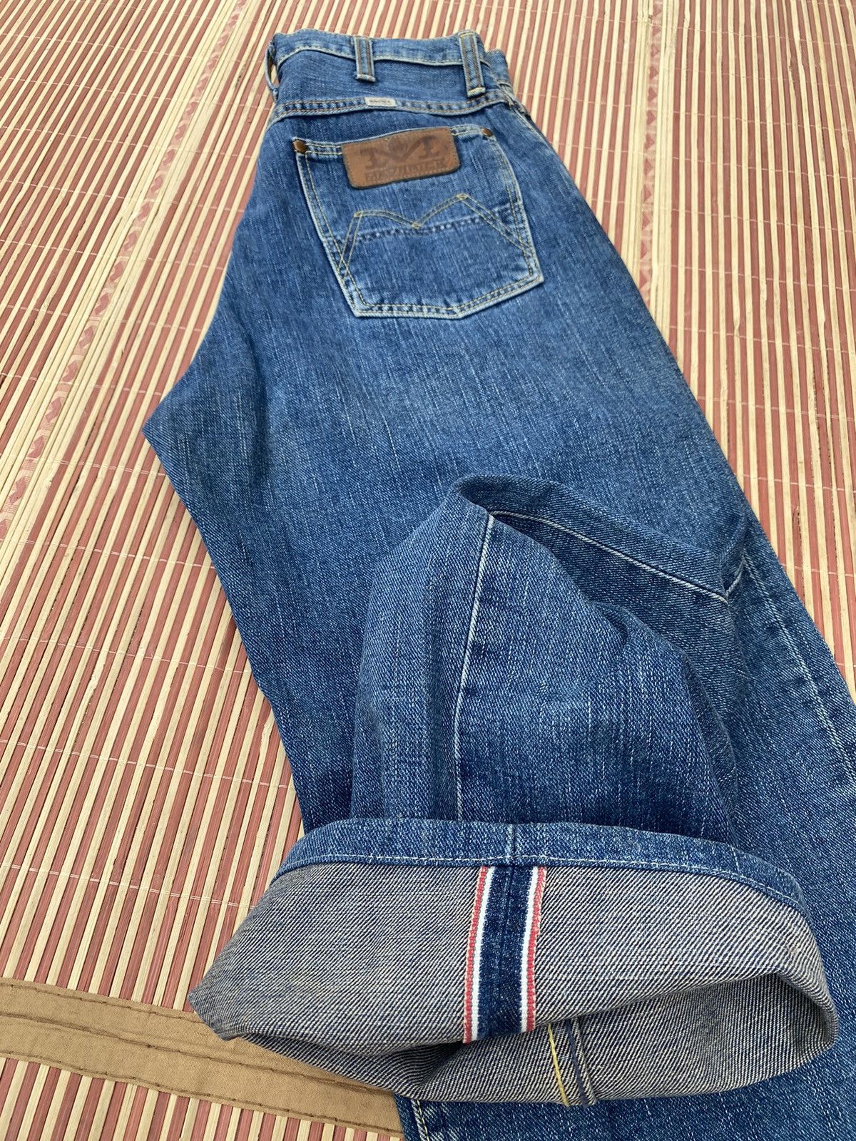 Japanese Brand Vintage Maverick Blue Bell Selvedge Jeans Size US 26 / EU 42 - 1 Thumbnail