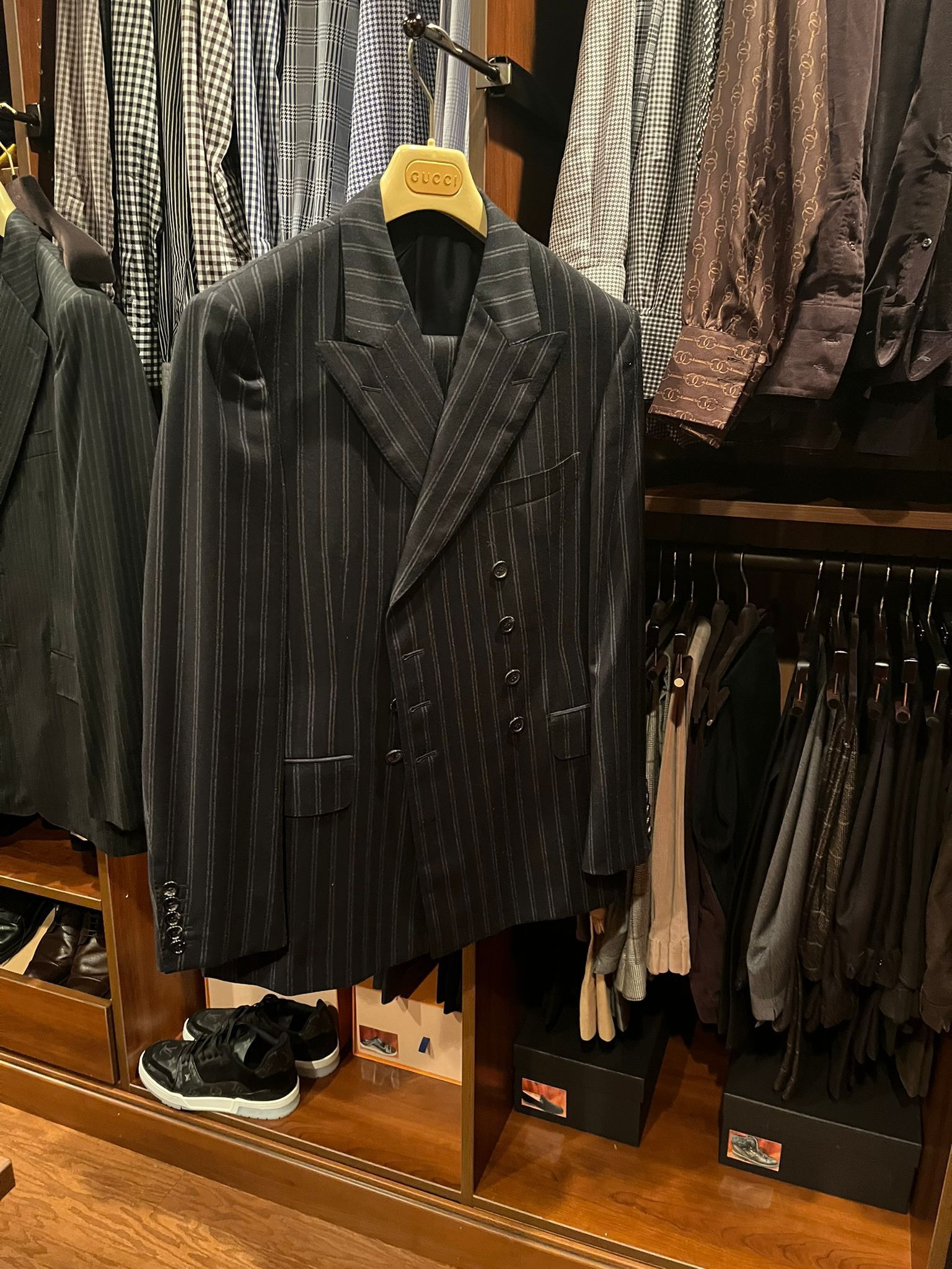 Gucci × Tom Ford Suits in Black Size US M / EU 48-50 / 2 - 2 Thumbnail