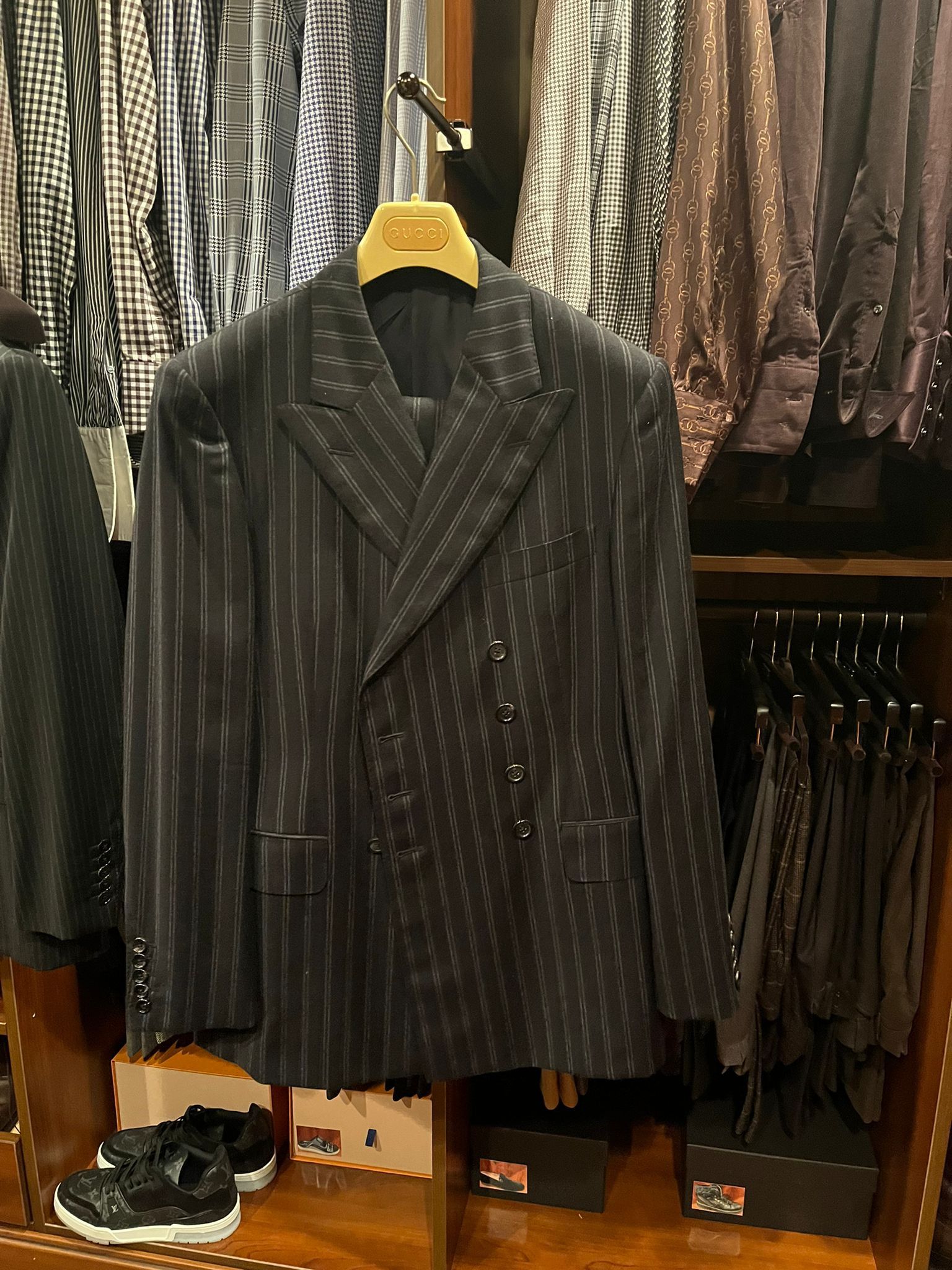 Gucci × Tom Ford Suits in Black Size US M / EU 48-50 / 2 - 6 Thumbnail