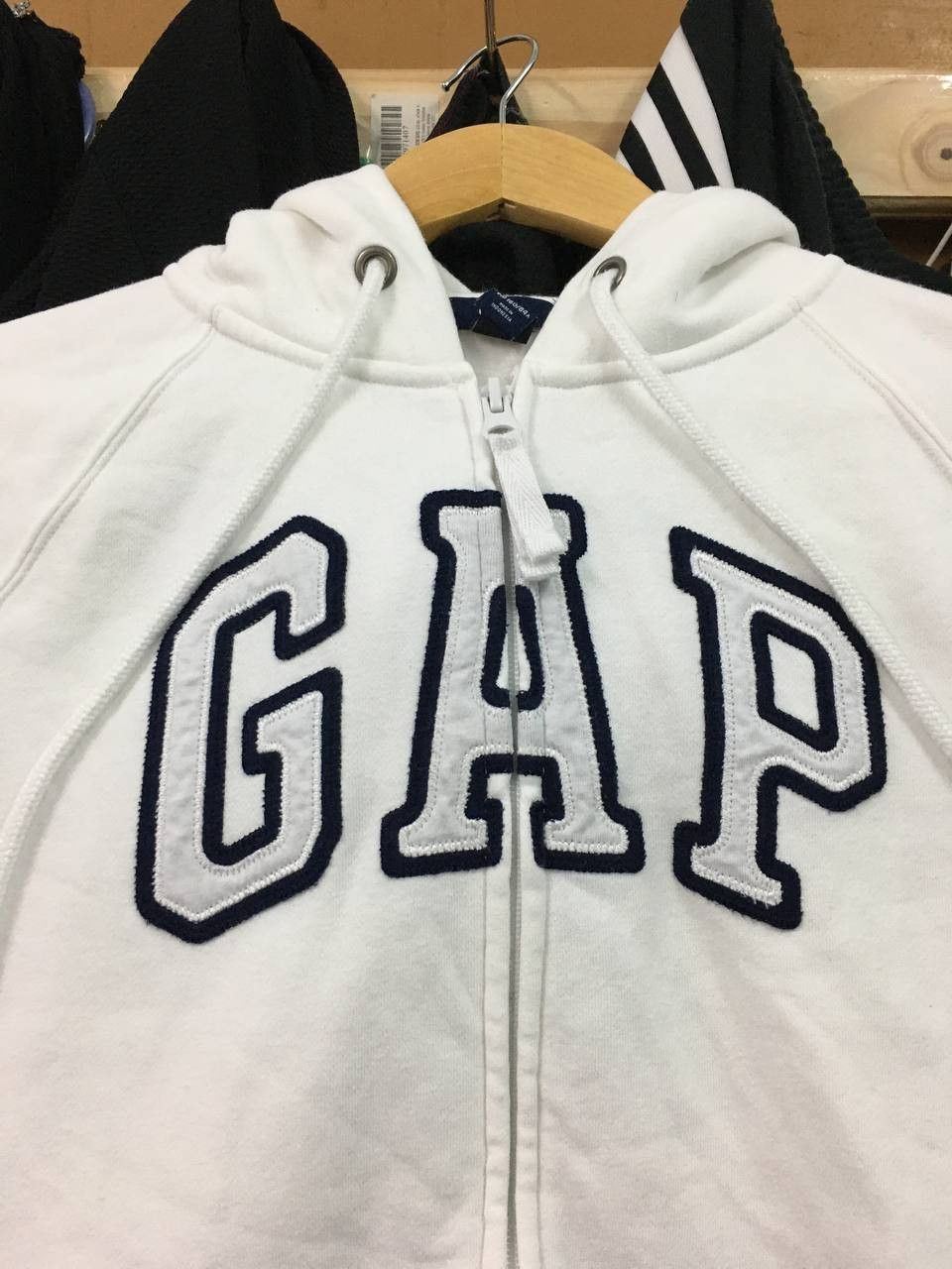 Gap Gap Embroidered Logo Zipper Hoodie Size XS / US 0-2 / IT 36-38 - 2 Thumbnail