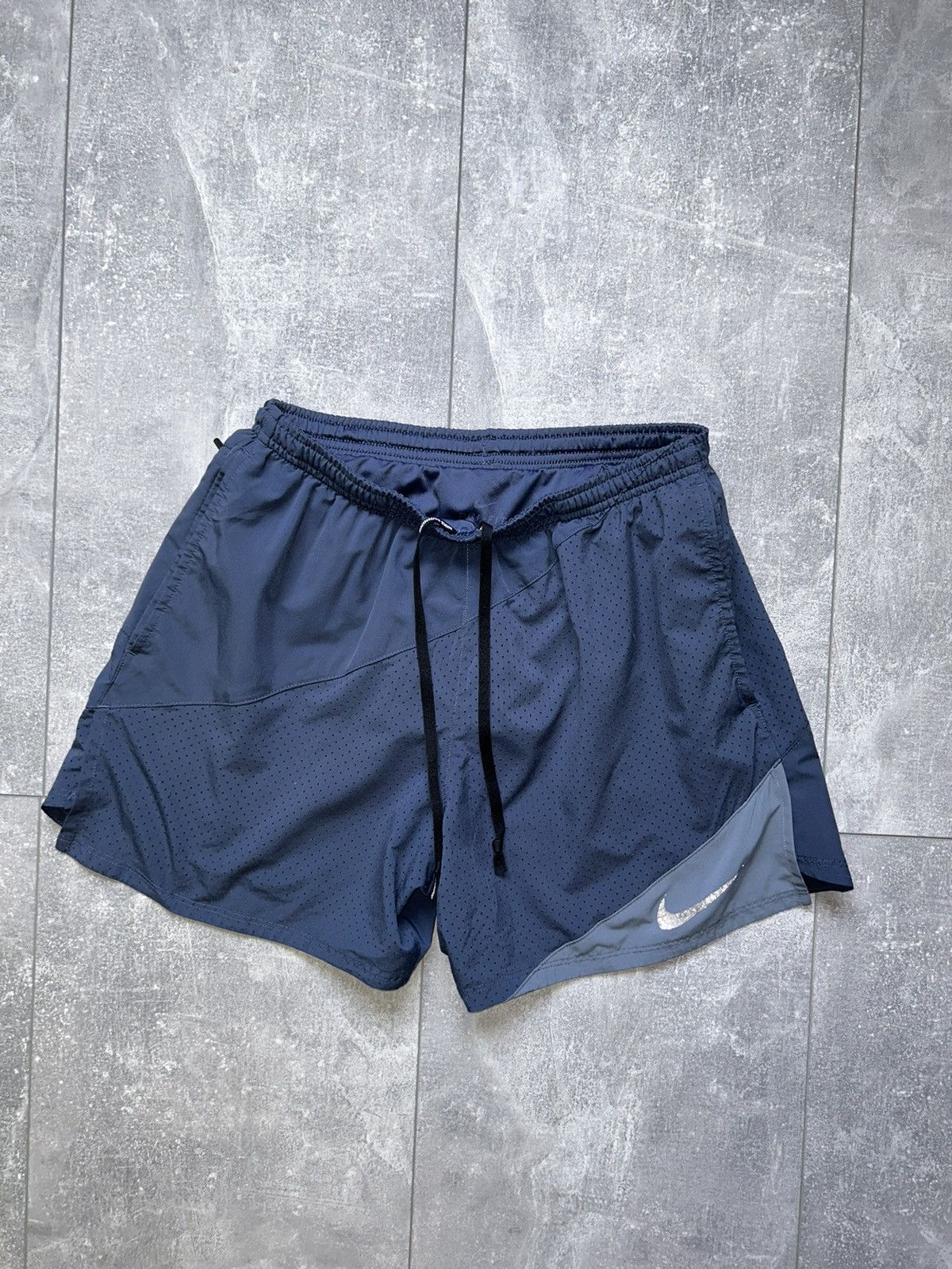mens nike reflective shorts