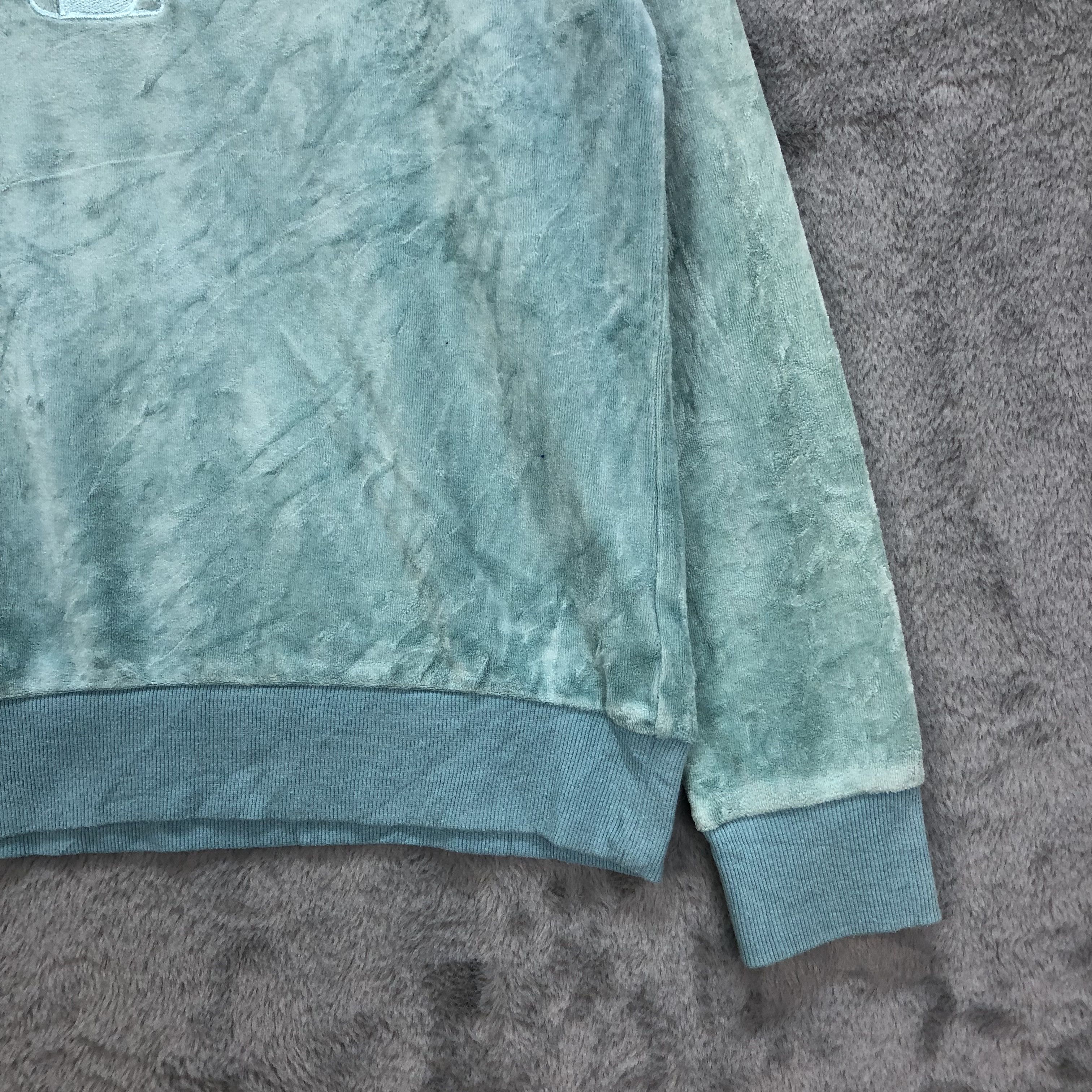 Japanese Brand HELLO KITTY EMBROIDERY TURQOISE VELVET SWEATSHIRTS #5176-177 Size L / US 10 / IT 46 - 6 Thumbnail