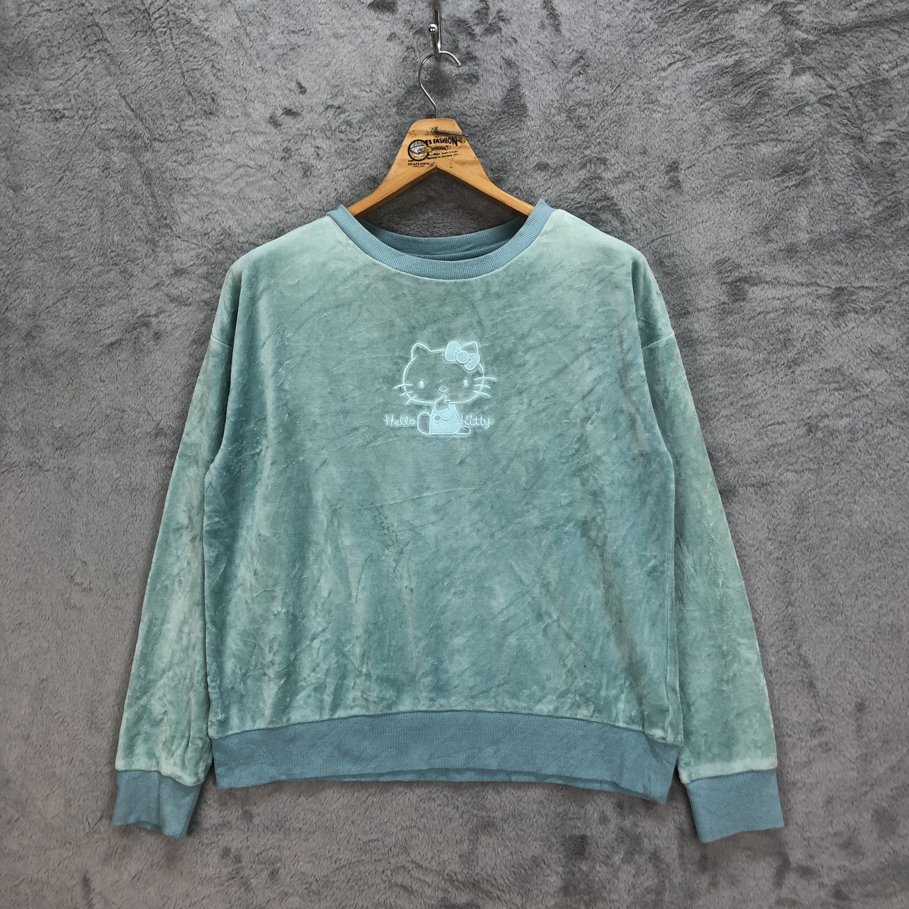 Japanese Brand HELLO KITTY EMBROIDERY TURQOISE VELVET SWEATSHIRTS #5176-177 Size L / US 10 / IT 46 - 1 Thumbnail