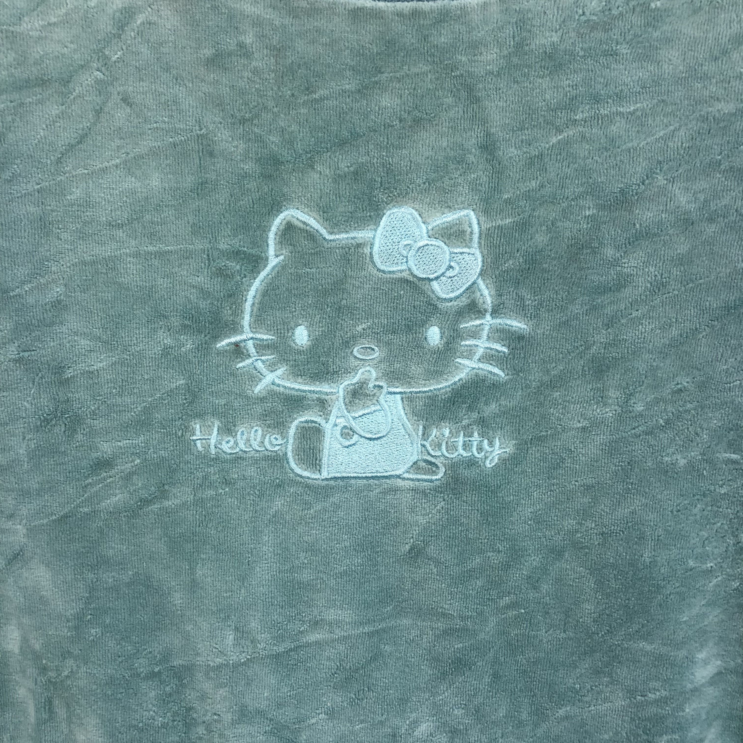Japanese Brand HELLO KITTY EMBROIDERY TURQOISE VELVET SWEATSHIRTS #5176-177 Size L / US 10 / IT 46 - 3 Thumbnail