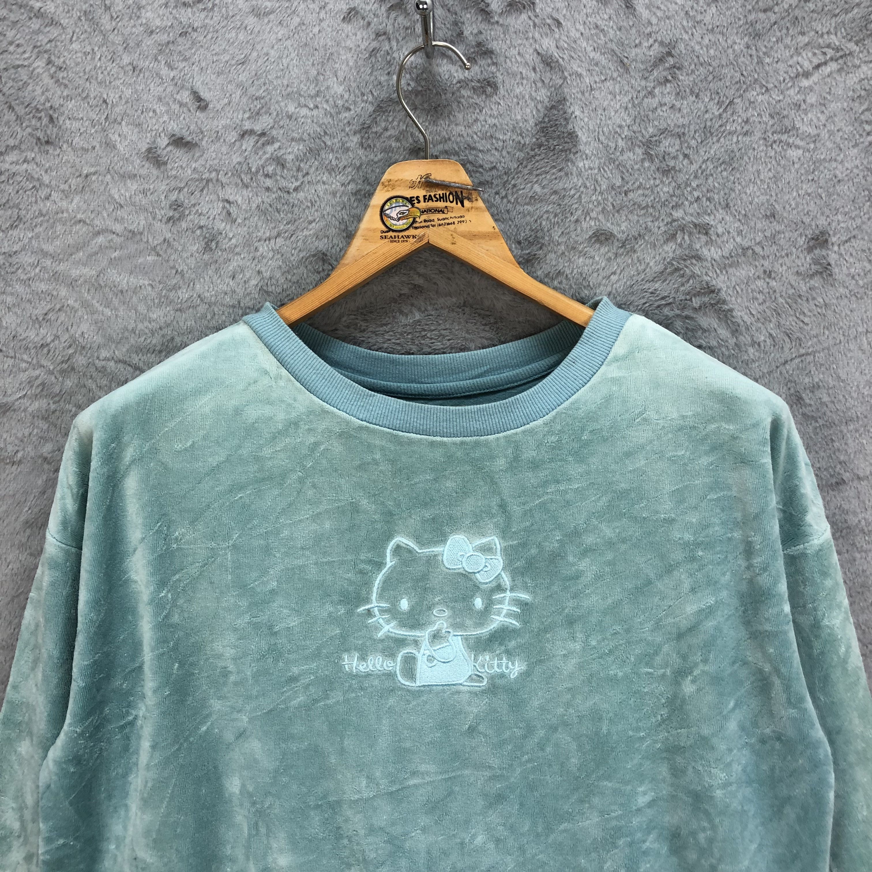 Japanese Brand HELLO KITTY EMBROIDERY TURQOISE VELVET SWEATSHIRTS #5176-177 Size L / US 10 / IT 46 - 2 Thumbnail