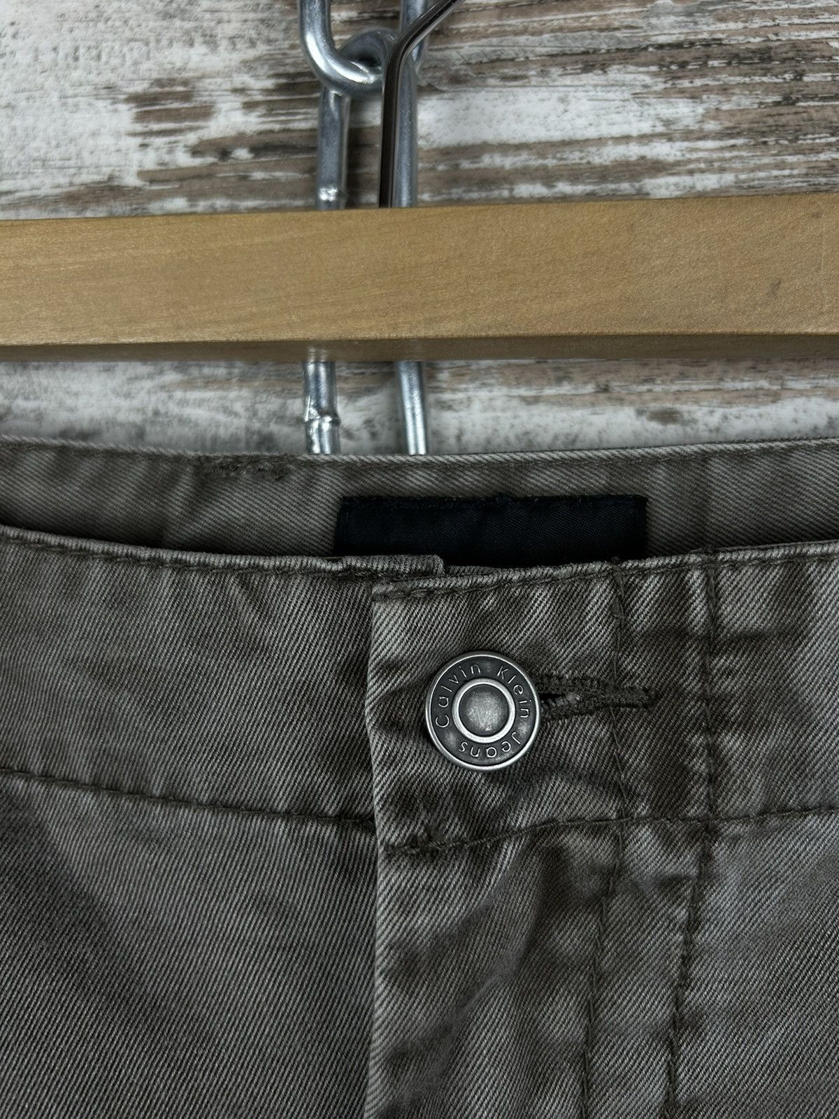 Calvin Klein × Vintage Mens Vintage Calvin Klein Cargo Pants brown y2k streetwear Size US 32 / EU 48 - 4 Thumbnail